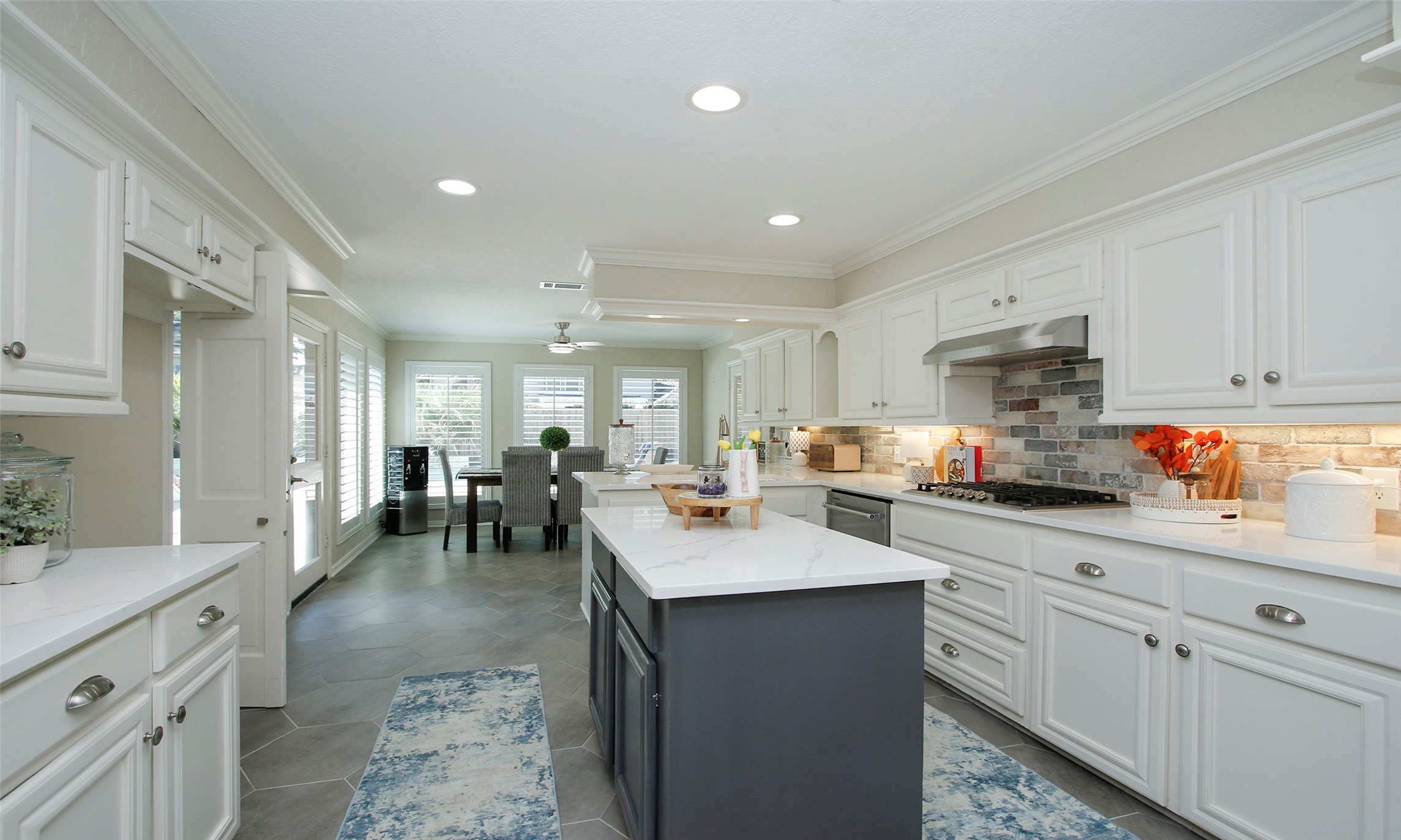 16123 Rudgewick Lane Property Photo 15