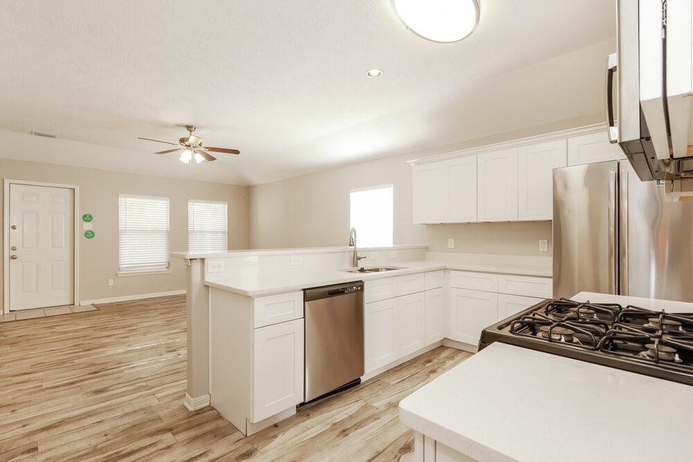 11002 Northam Drive Property Photo 7