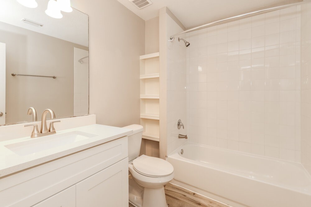 11002 Northam Drive Property Photo 14