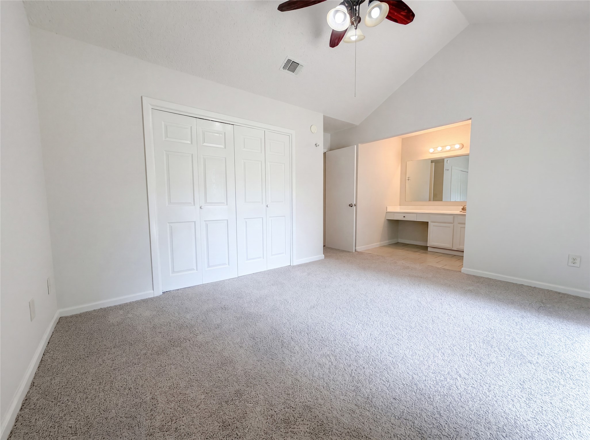 21403 Park Bishop Drive Property Photo 4