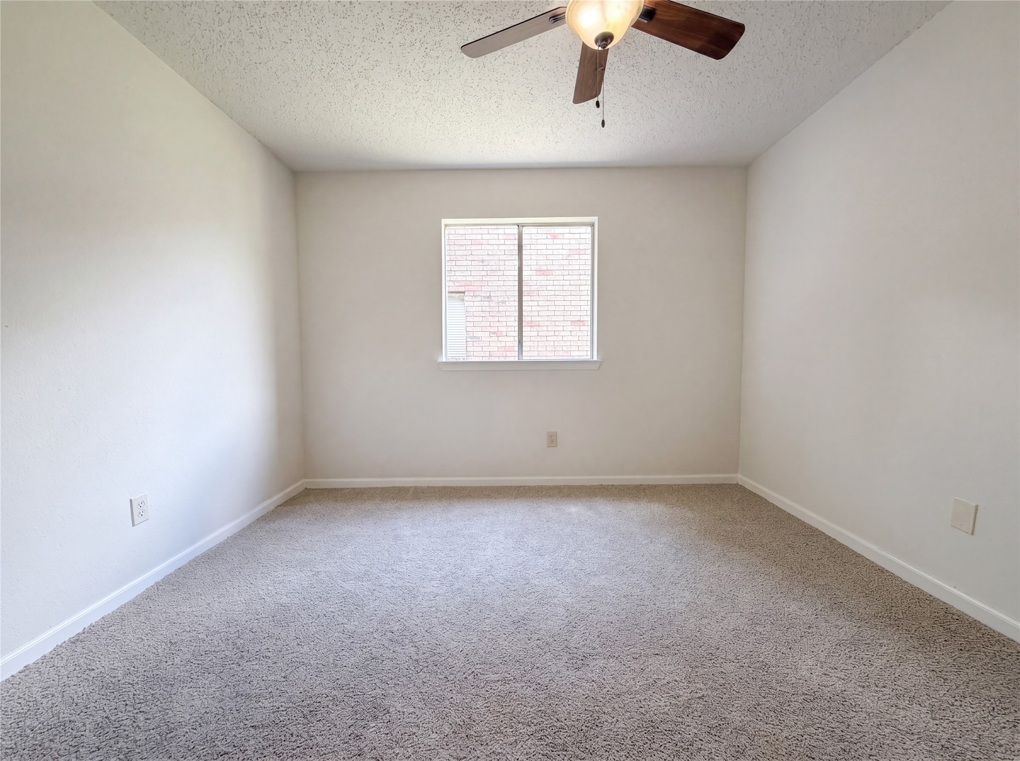 21403 Park Bishop Drive Property Photo 7