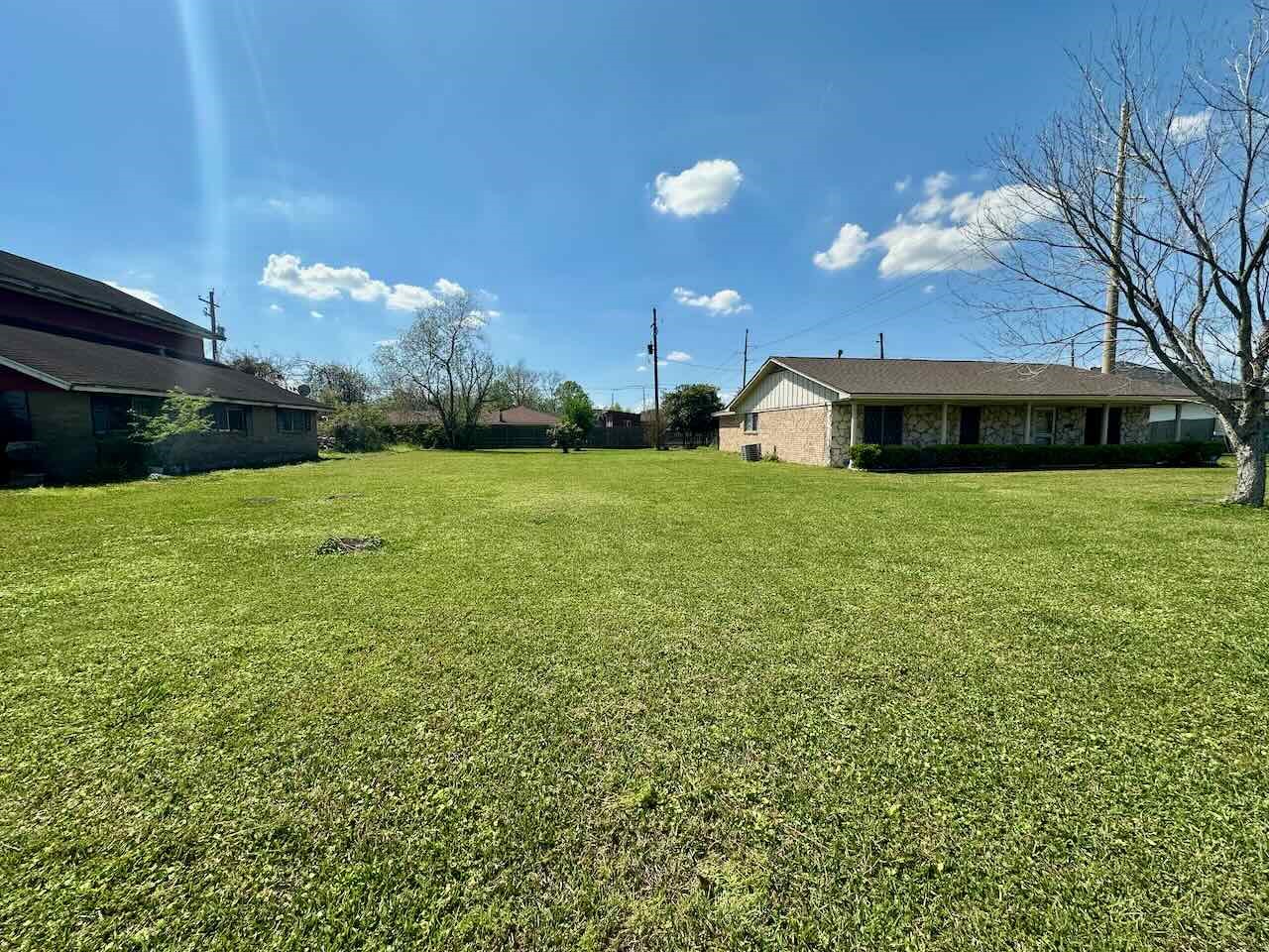 4230 Flamingo Lane Property Photo 1
