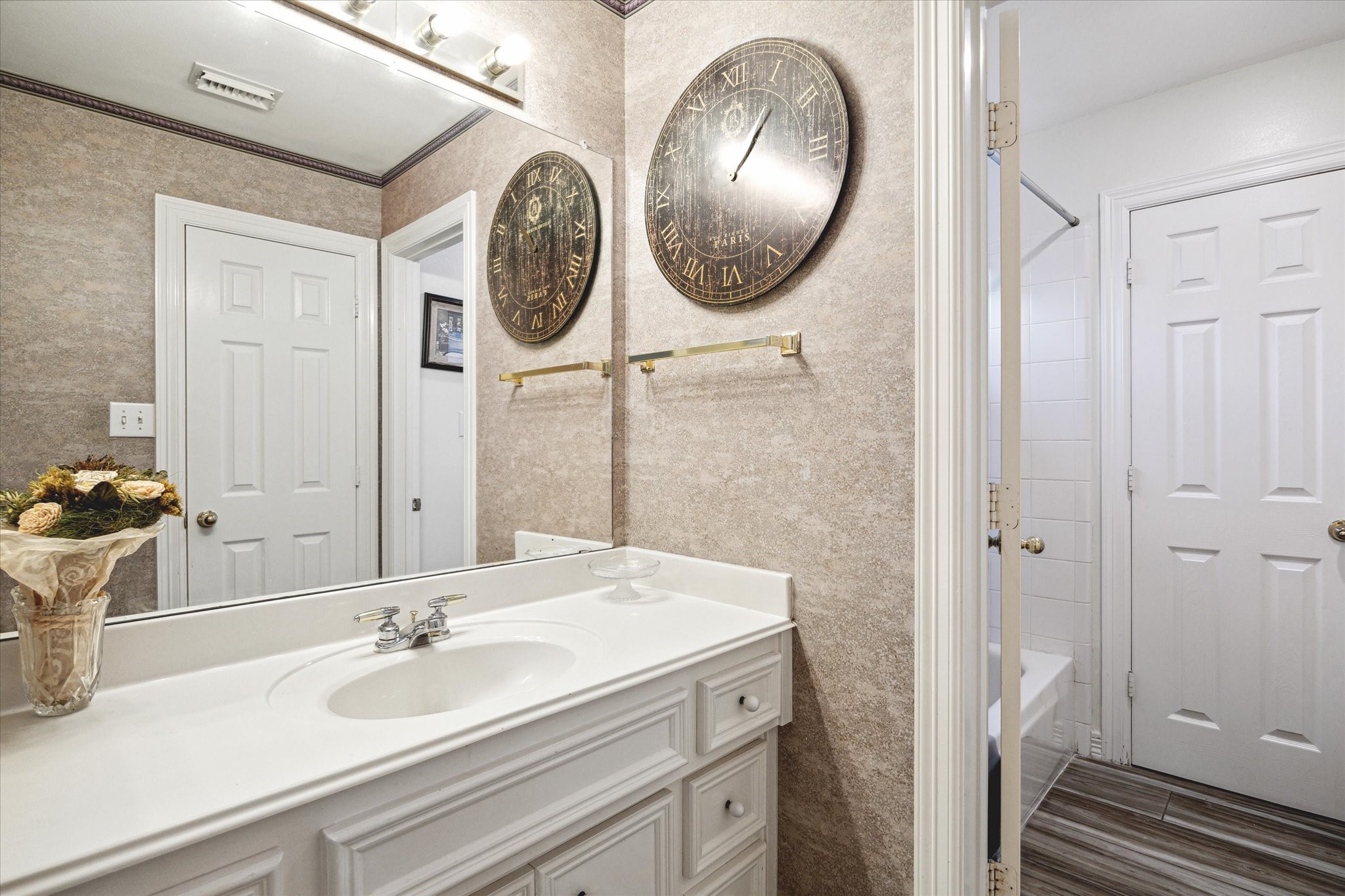 7906 Arbor Hill Court Property Photo 28