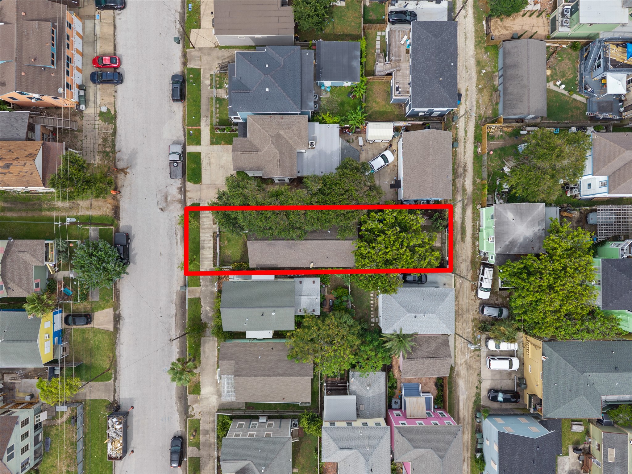 2115 Avenue O 1/2 Property Photo 4