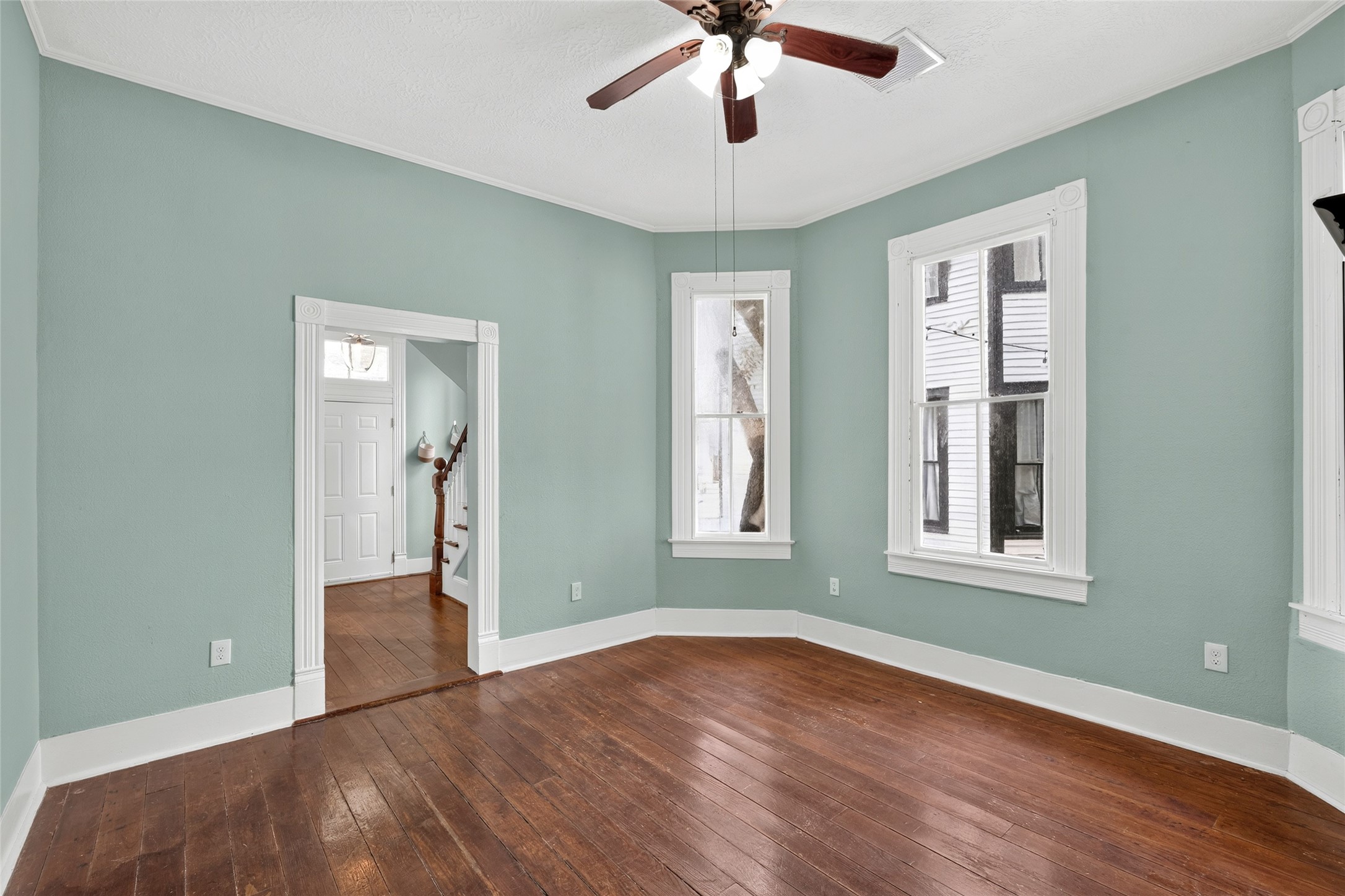 2115 Avenue O 1/2 Property Photo 15