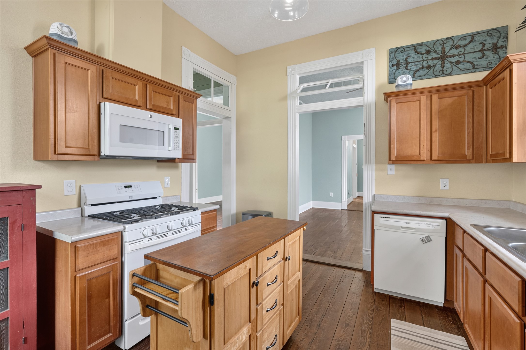 2115 Avenue O 1/2 Property Photo 19