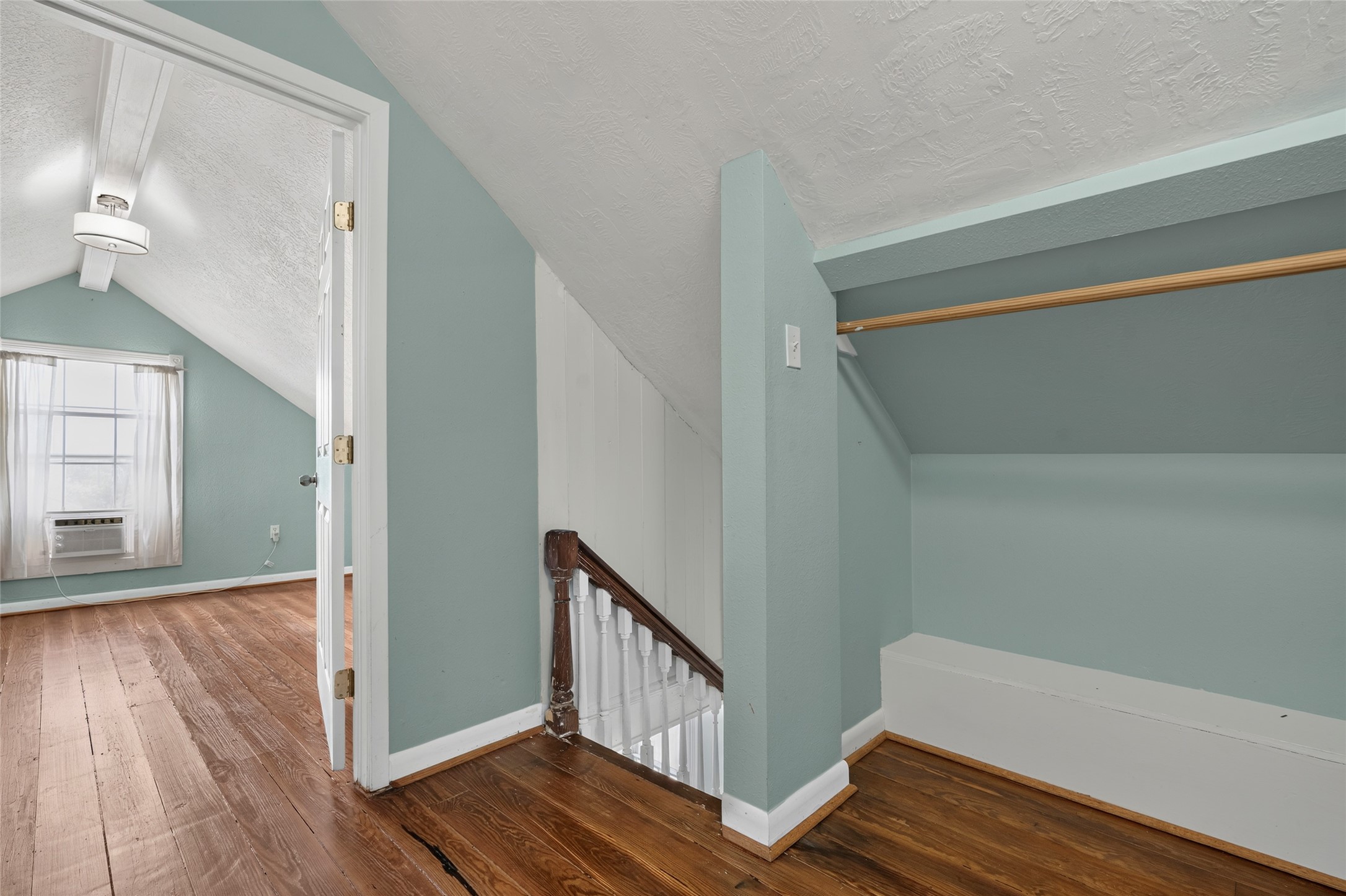 2115 Avenue O 1/2 Property Photo 28