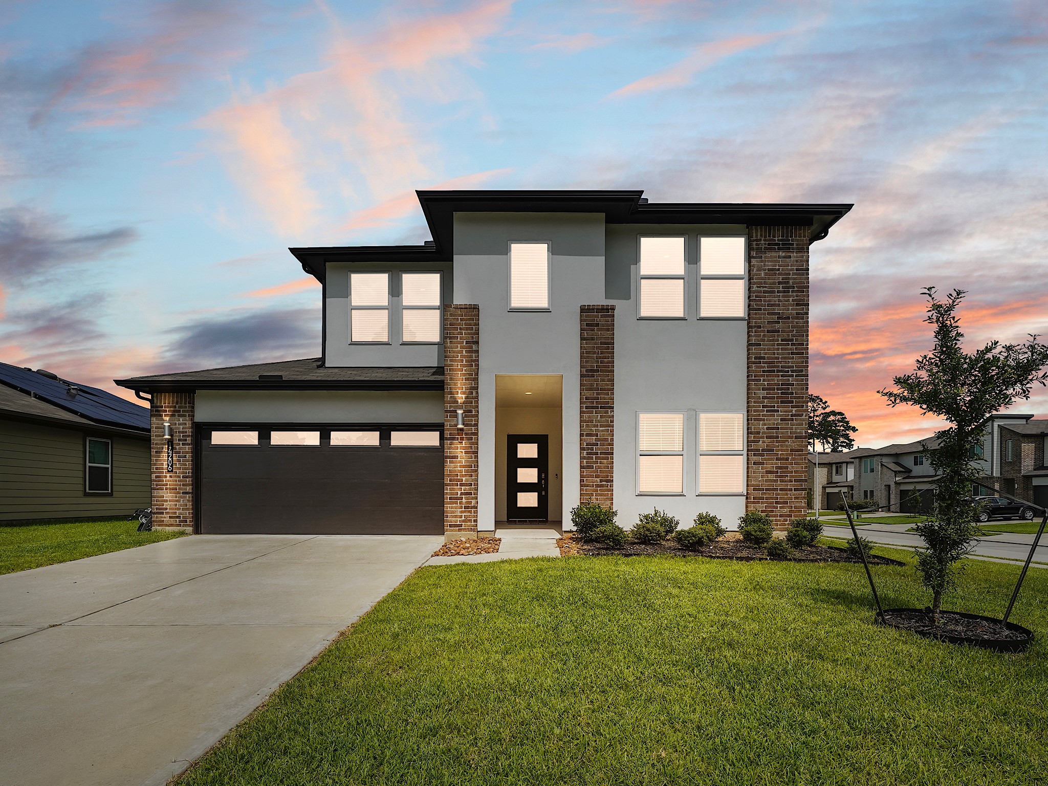 14206 Wonder Lake Lane Property Photo 1