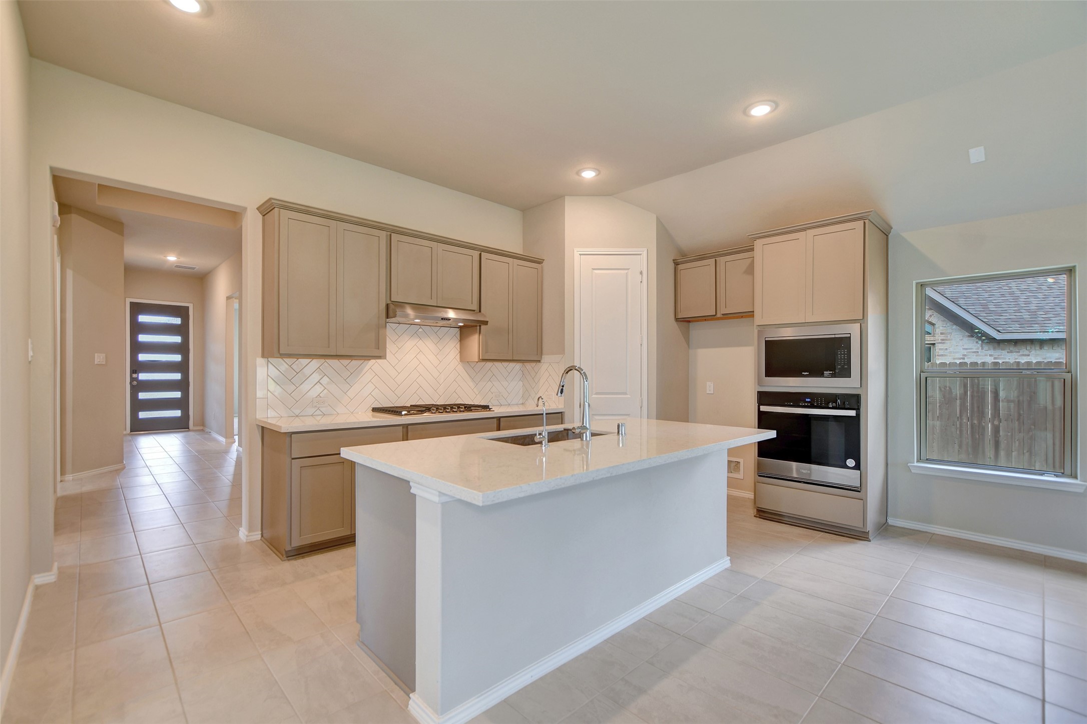 8346 Boundary Waters Drive Property Photo 10