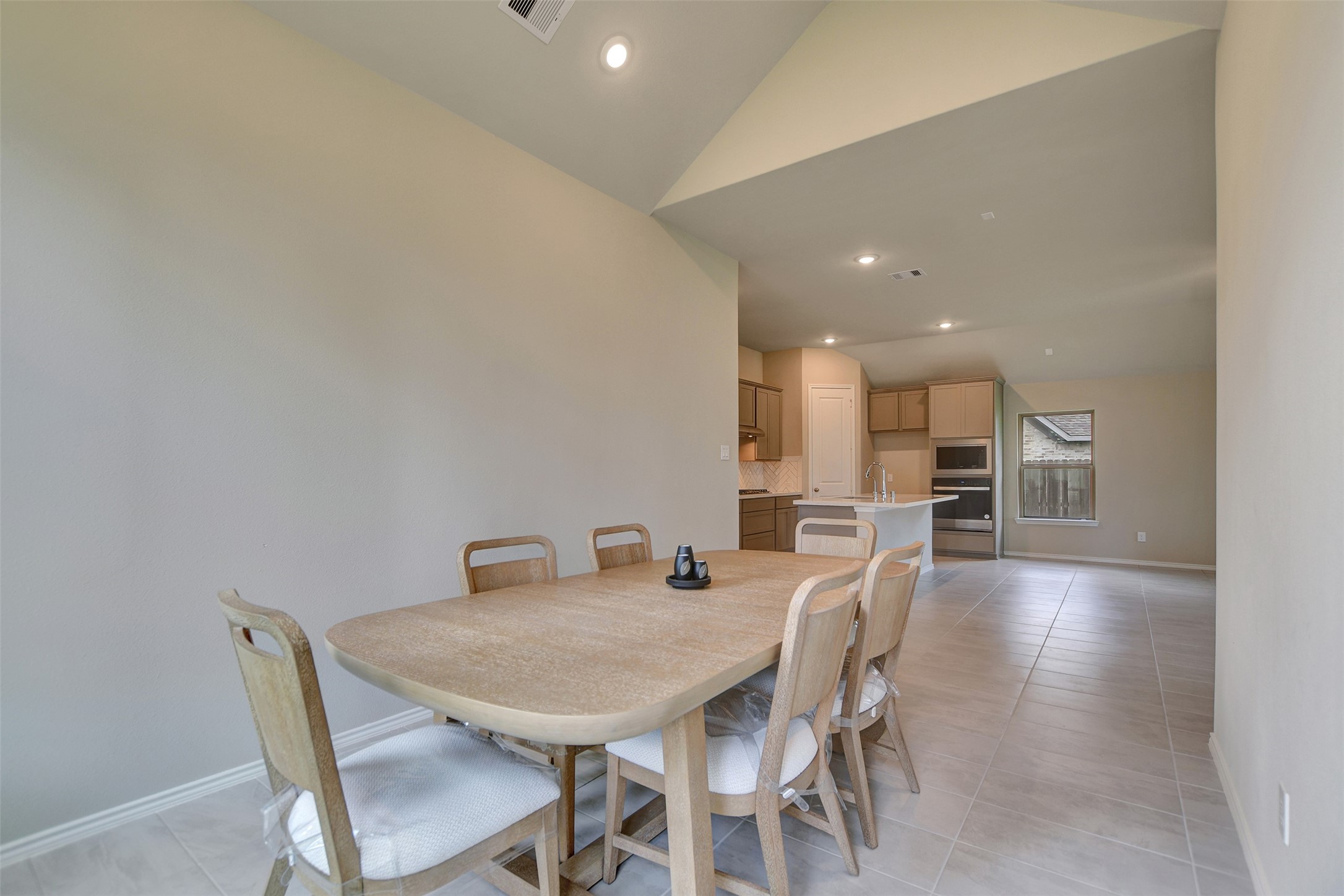 8346 Boundary Waters Drive Property Photo 23