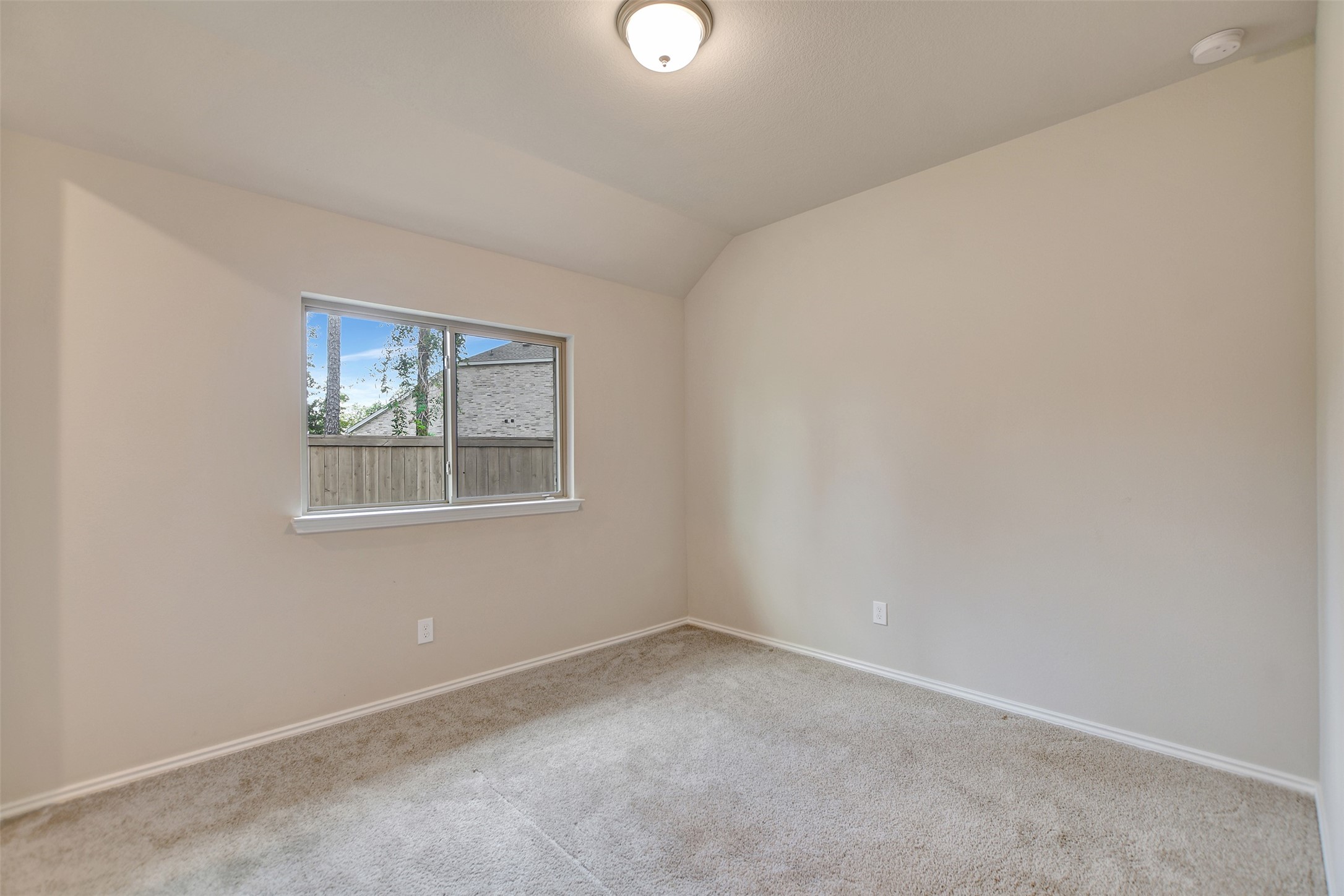 8346 Boundary Waters Drive Property Photo 38