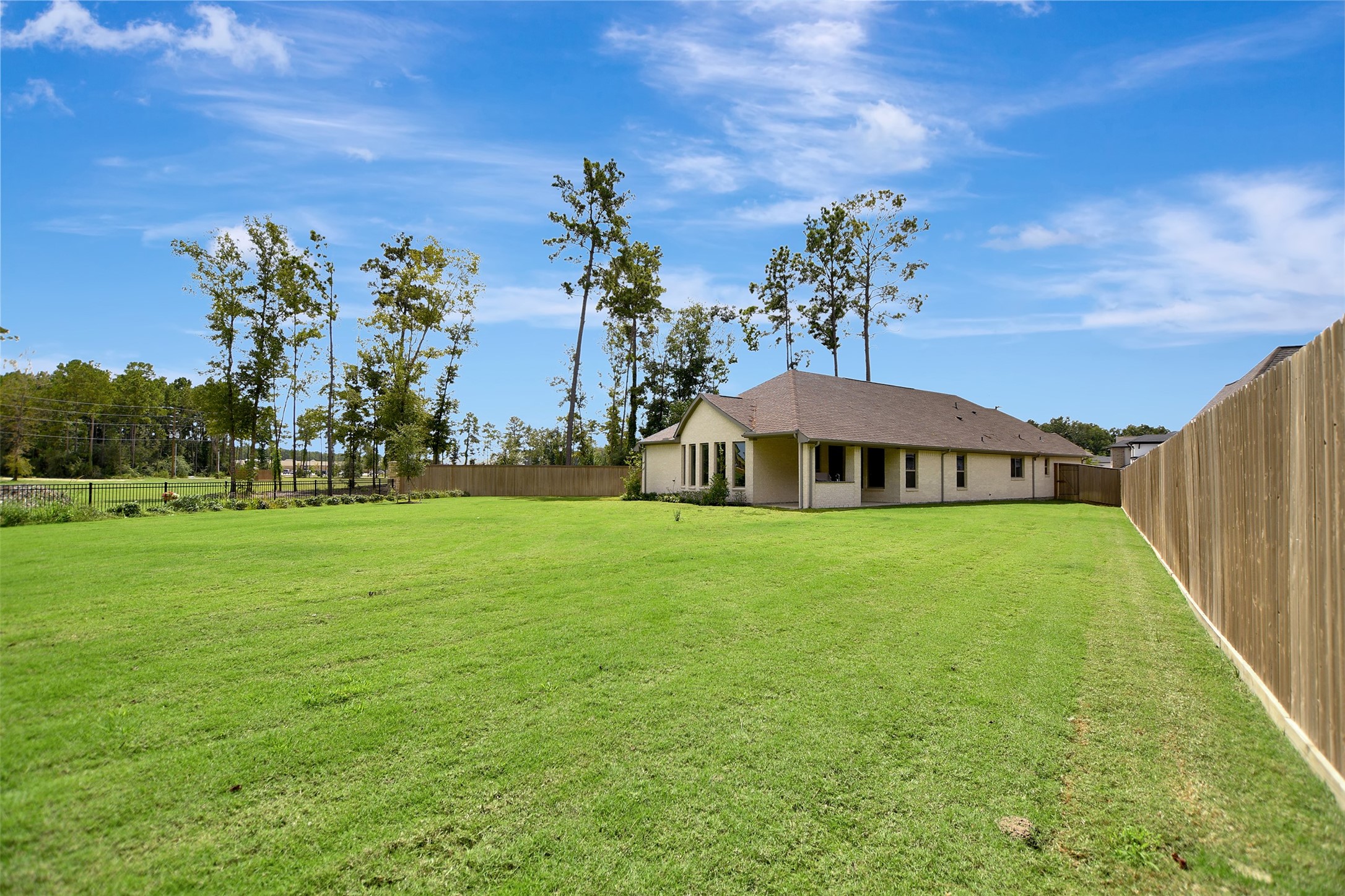 8346 Boundary Waters Drive Property Photo 44