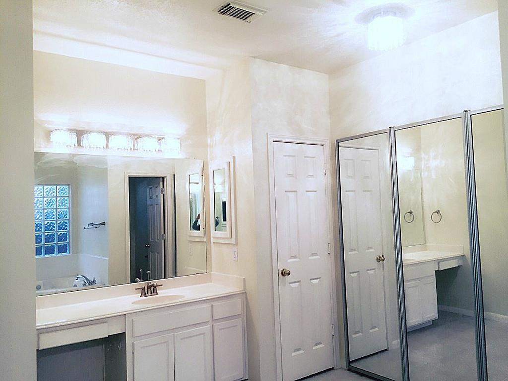 17503 Sunny Trail Lane Property Photo 10