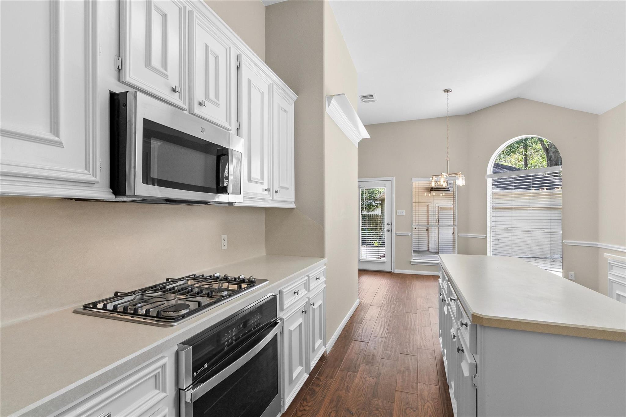 712 Forest Lane Drive, Conroe Tx 77302 Property Photo 13