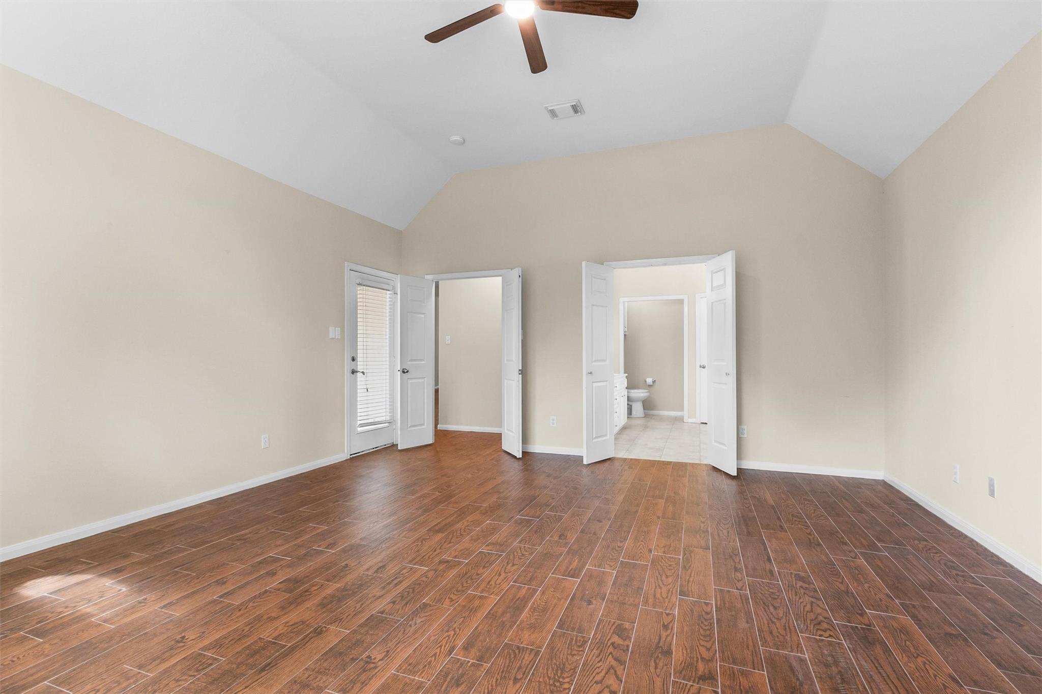 712 Forest Lane Drive Property Photo 20