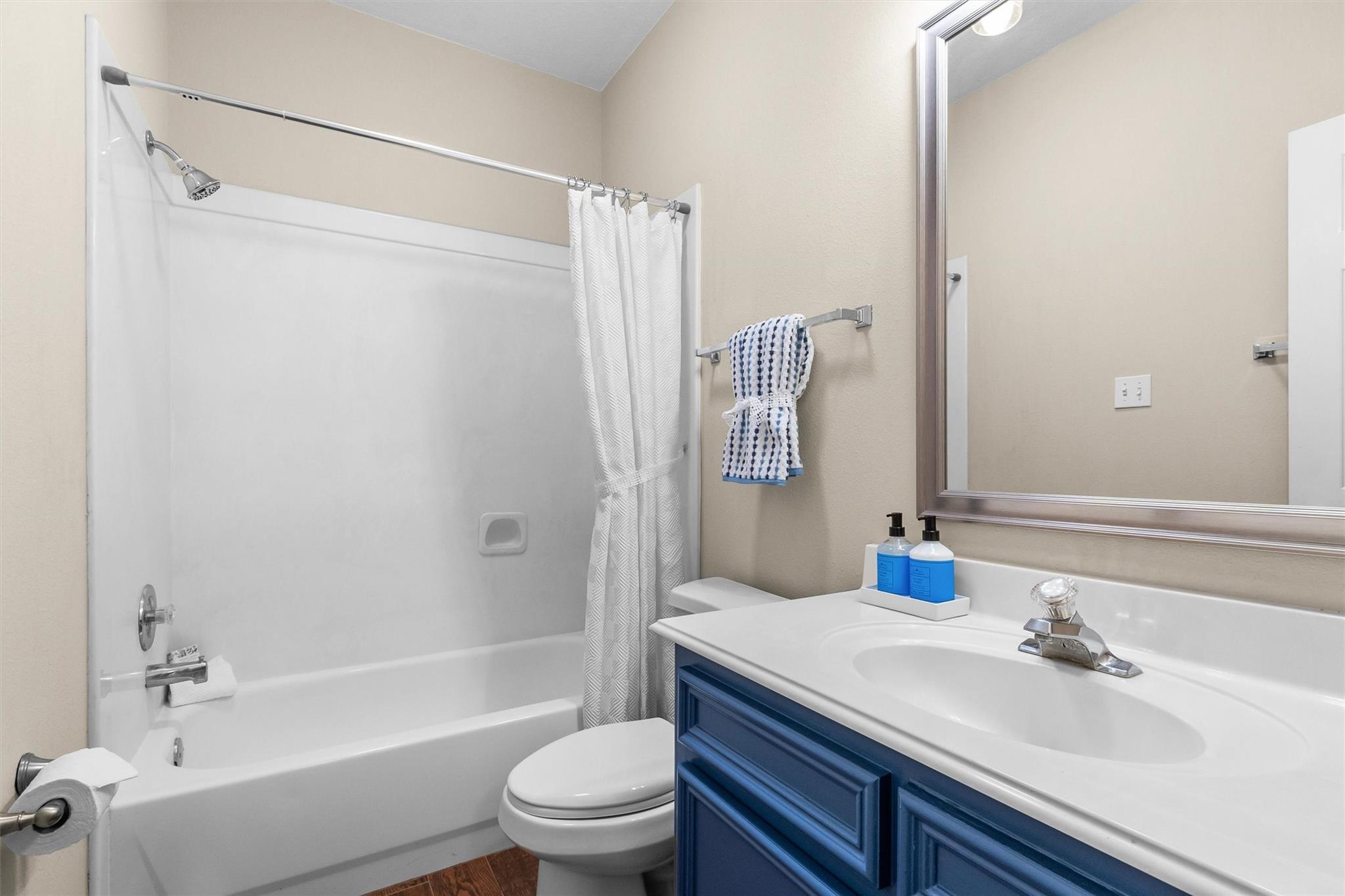 712 Forest Lane Drive Property Photo 29