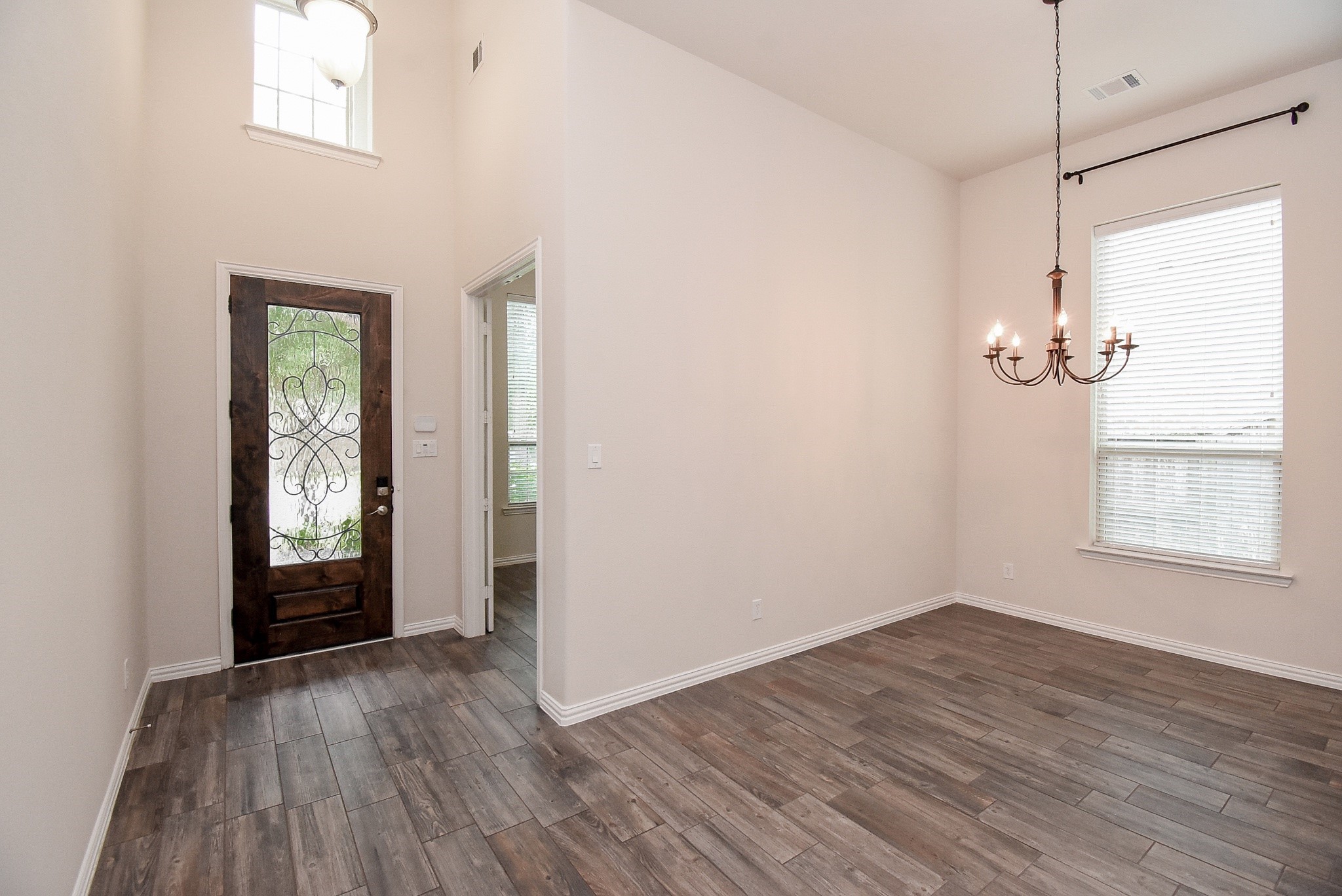 27231 Symphony Creek Lane Property Photo 2