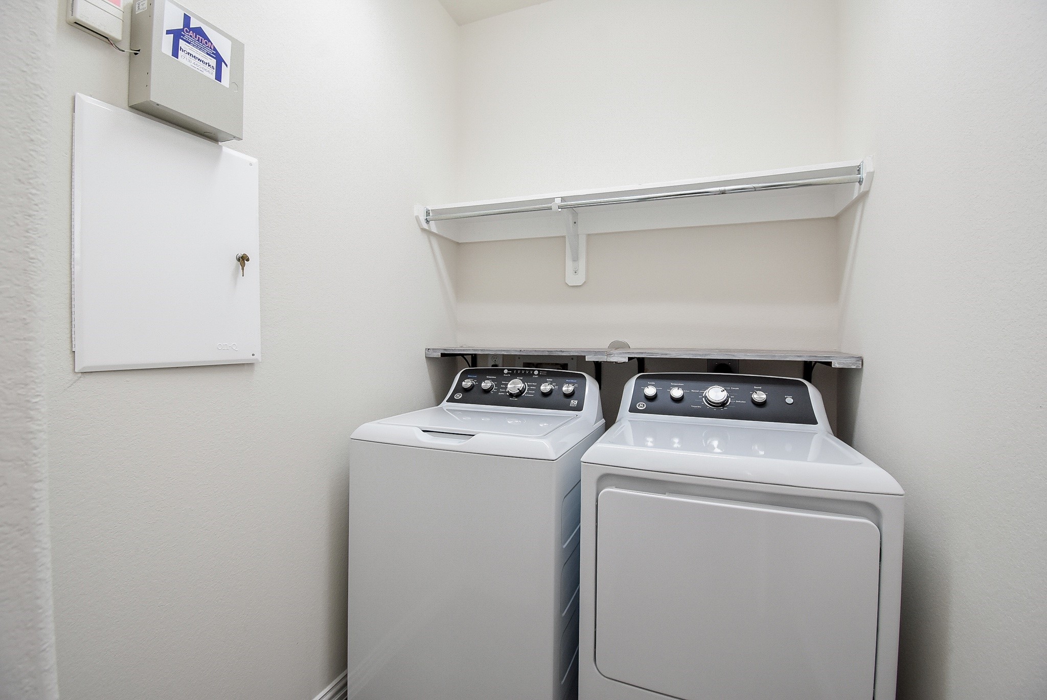 27231 Symphony Creek Lane Property Photo 9