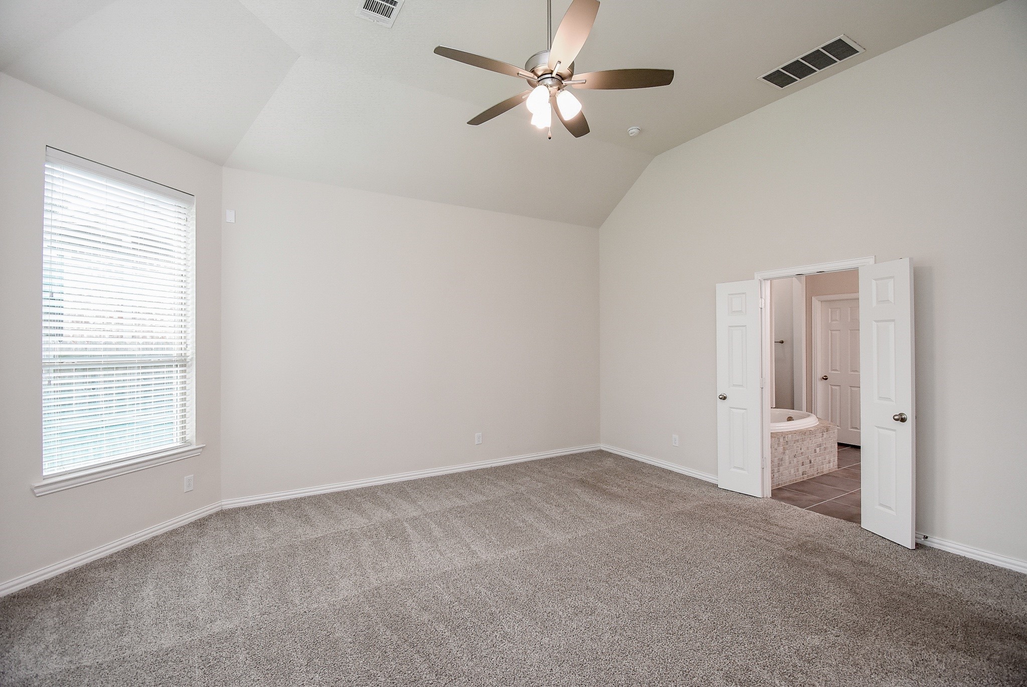 27231 Symphony Creek Lane Property Photo 22