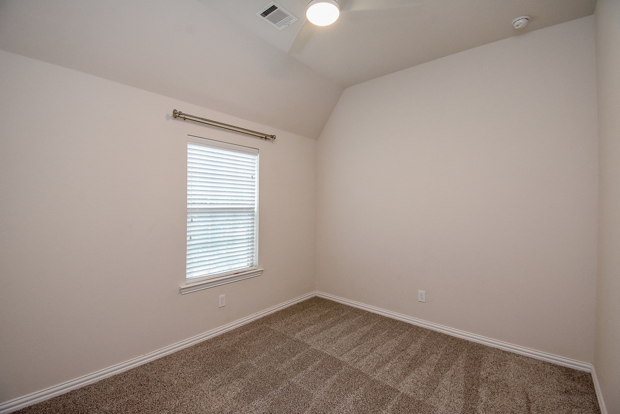 27231 Symphony Creek Lane Property Photo 35