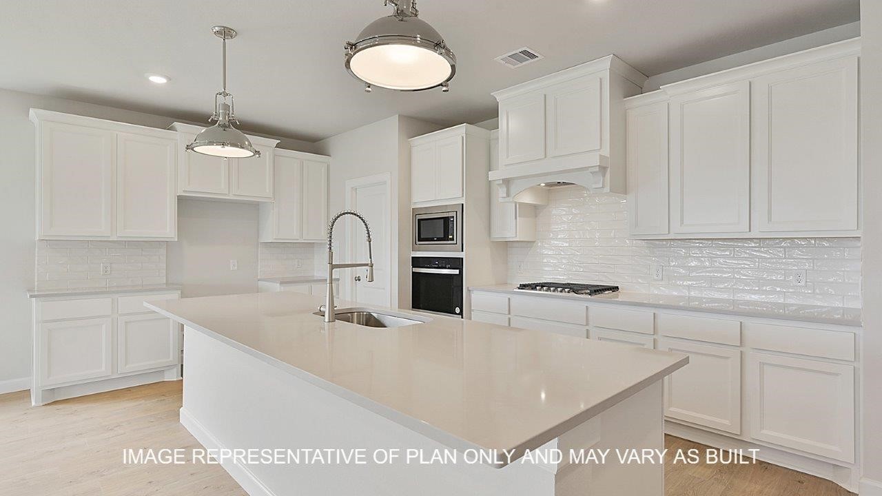 4322 Erika Court Property Photo 4