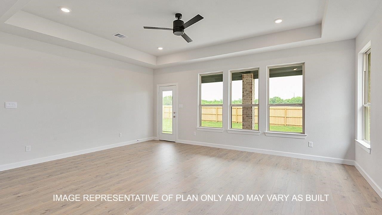 4322 Erika Court Property Photo 7