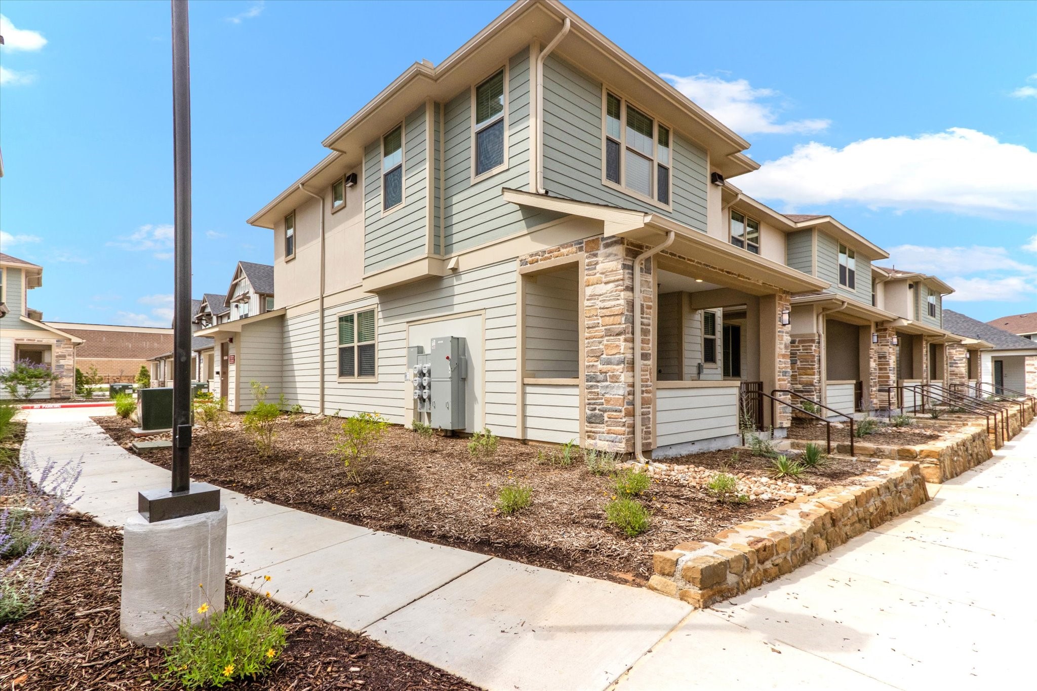 5900-80 Us 287 Property Photo 2