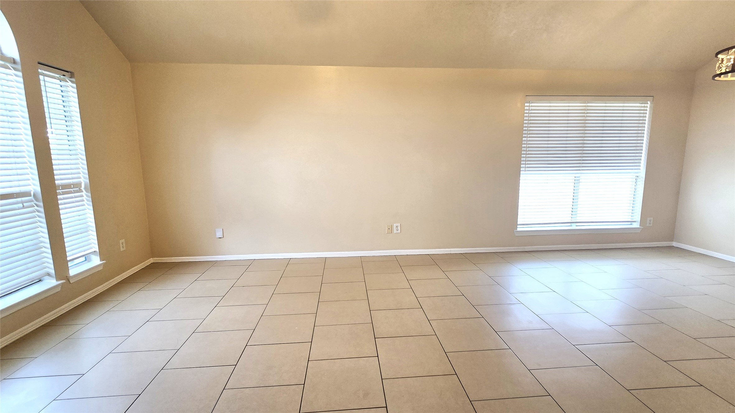 5922 Whitwell Drive Property Photo 7