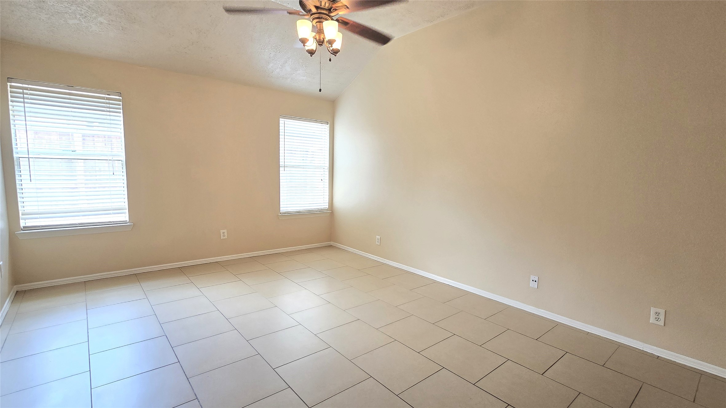 5922 Whitwell Drive Property Photo 15