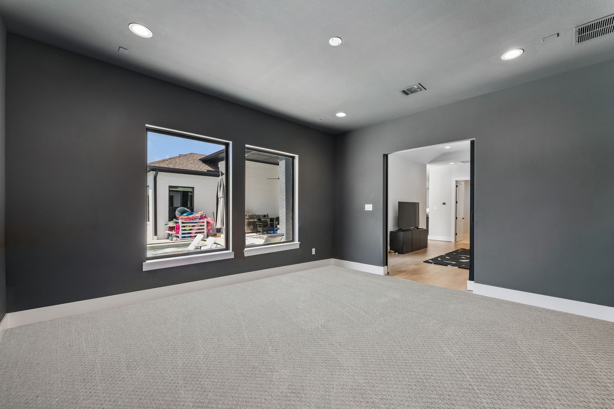 10110 Mariner Oaks Drive Property Photo 27