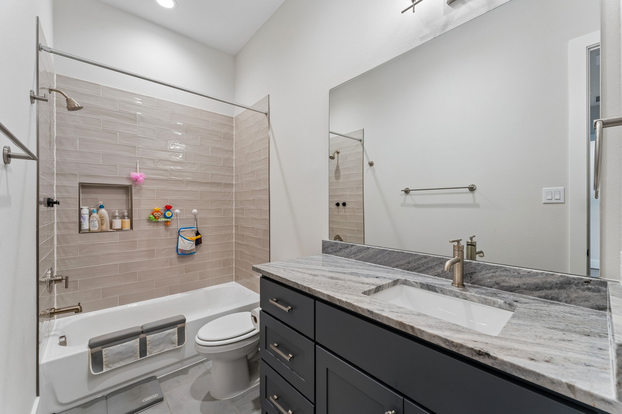 10110 Mariner Oaks Drive Property Photo 29