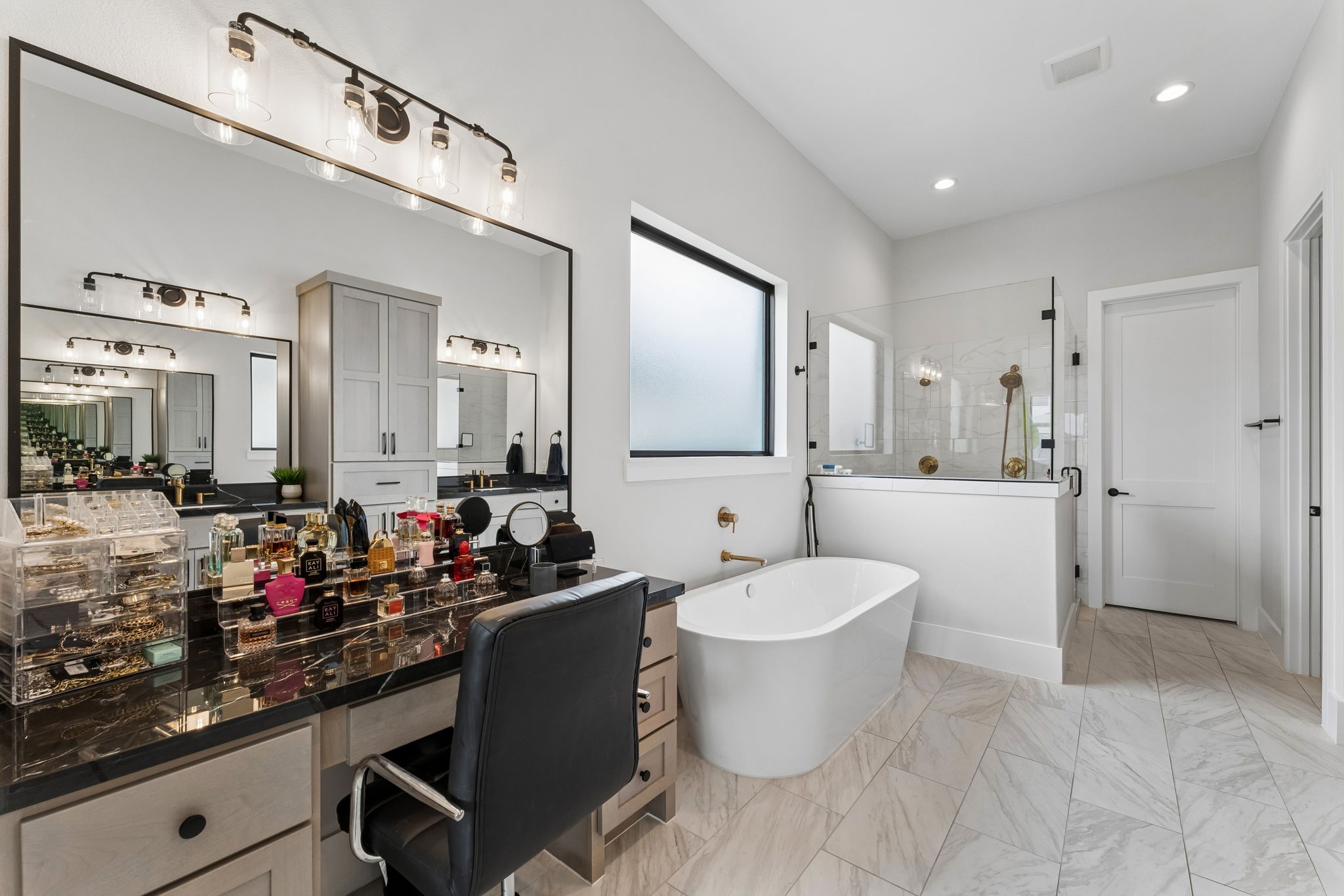 10110 Mariner Oaks Drive Property Photo 33