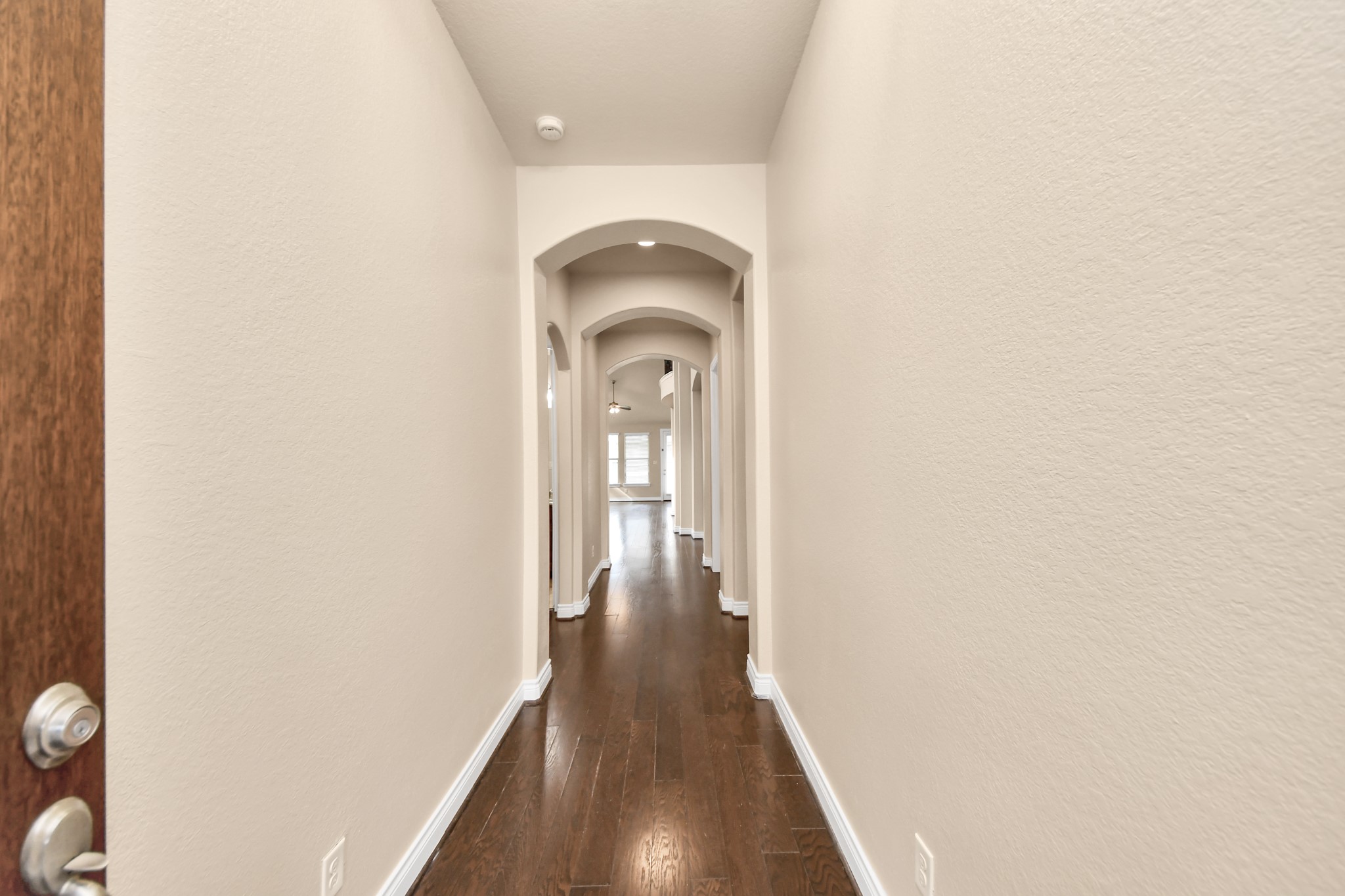 24219 Peralta Glen Lane Property Photo 5