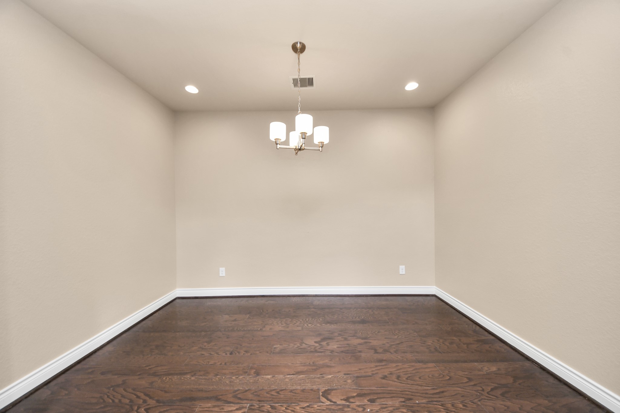 24219 Peralta Glen Lane Property Photo 15