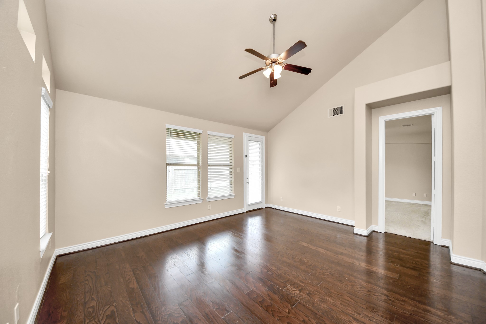 24219 Peralta Glen Lane Property Photo 21