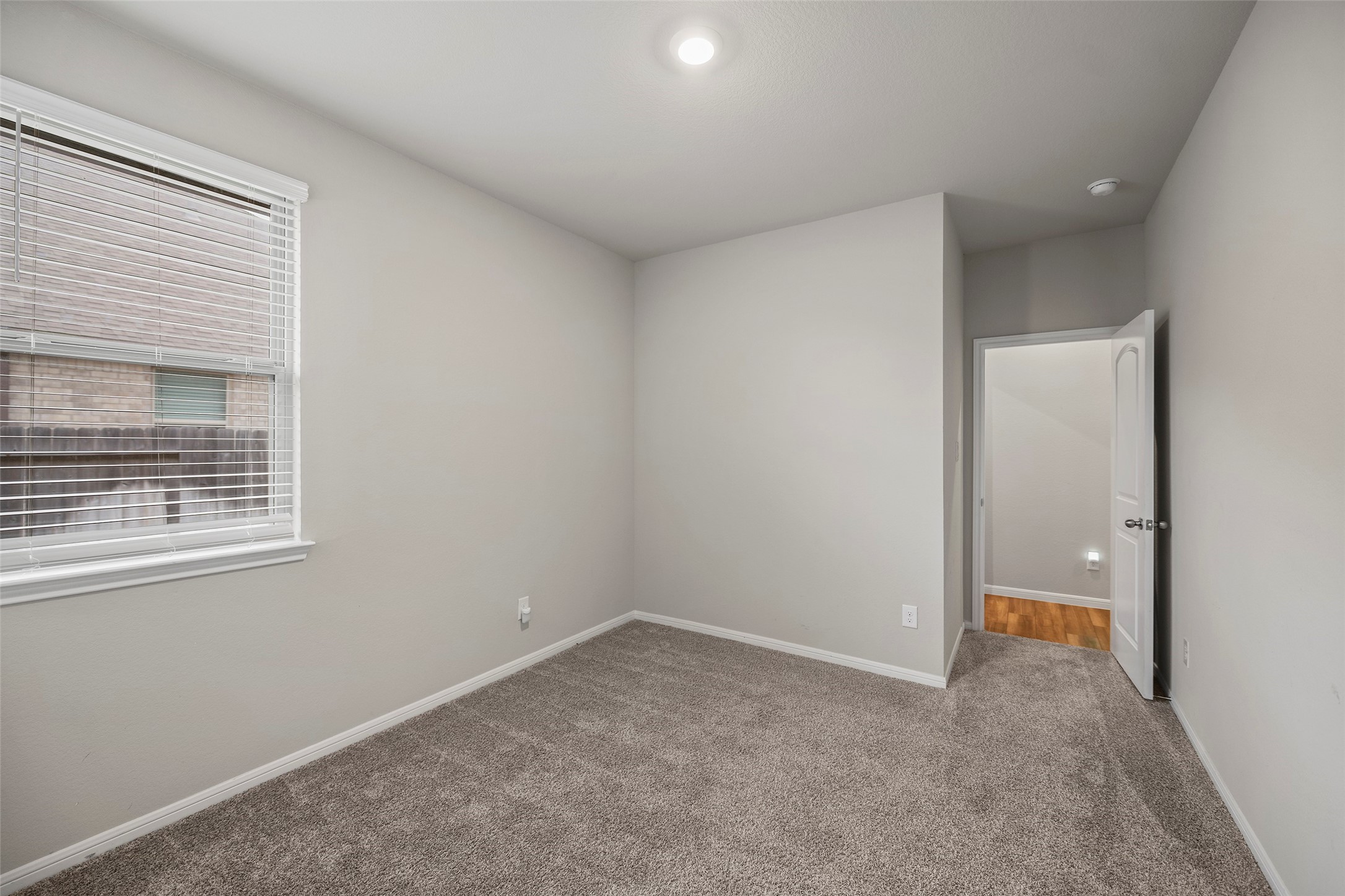 31430 Calle Linda Drive Property Photo 13