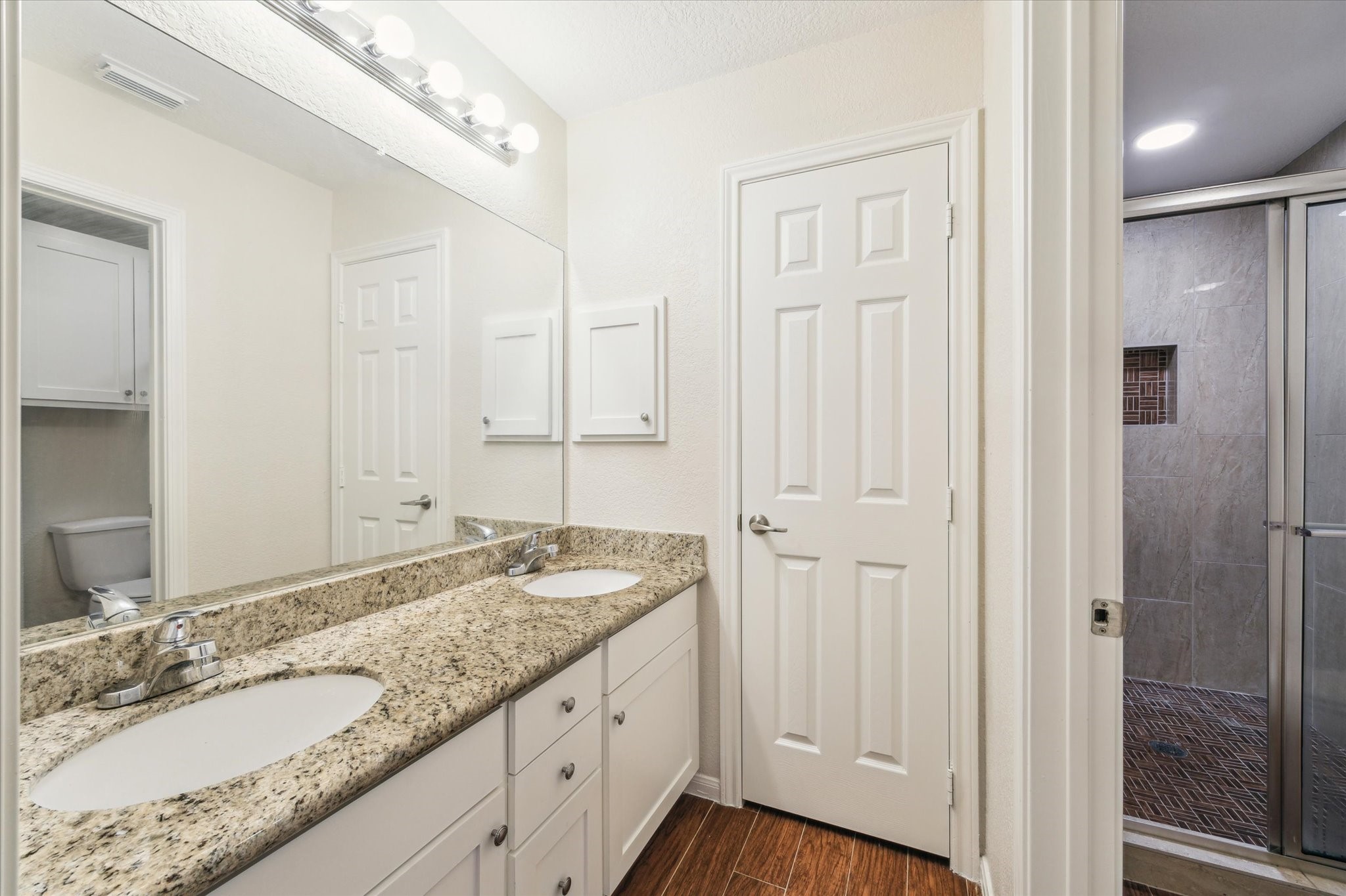 2806 Crescent Star Road Property Photo 16