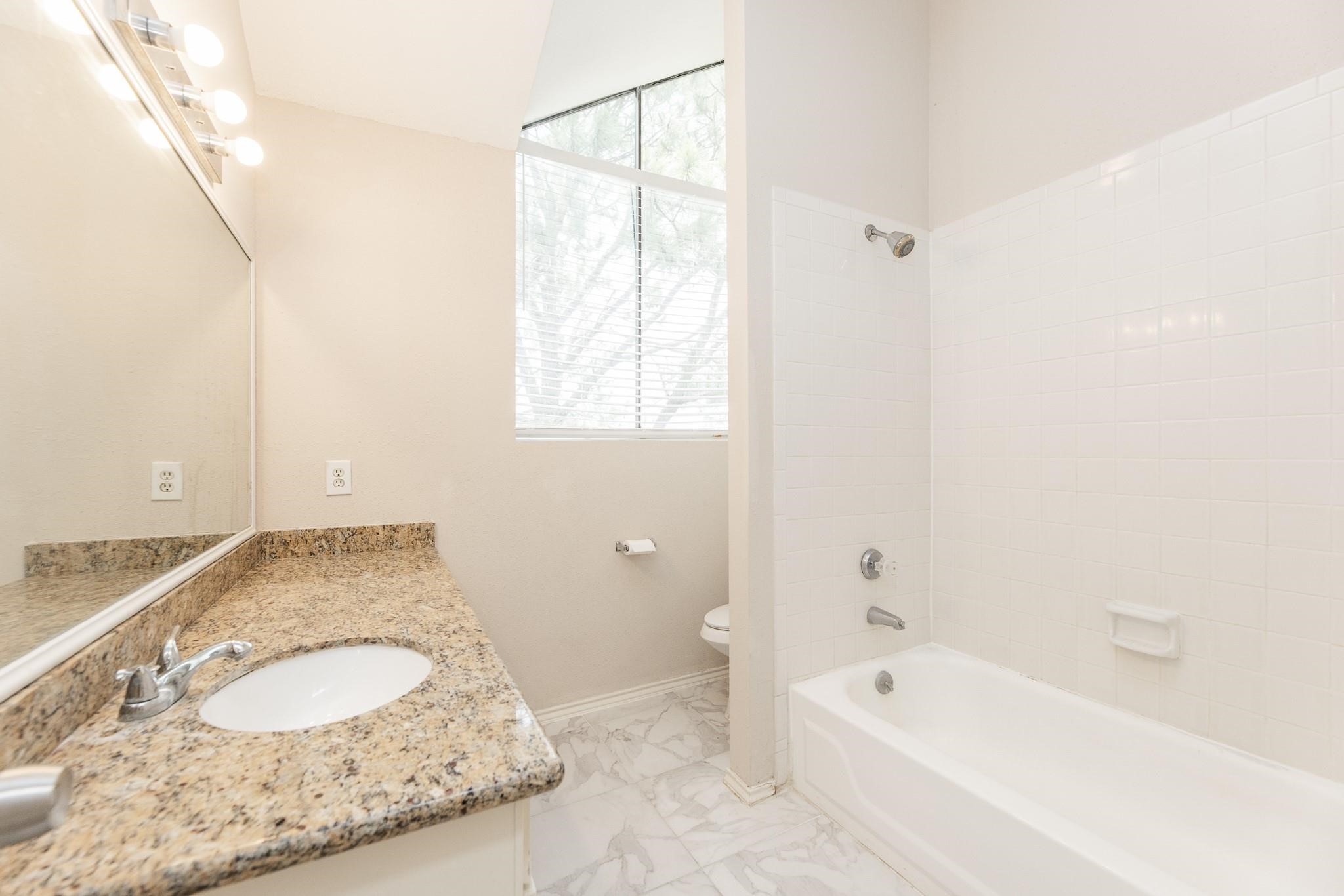 2023 Gentryside Drive 508 Property Photo 34