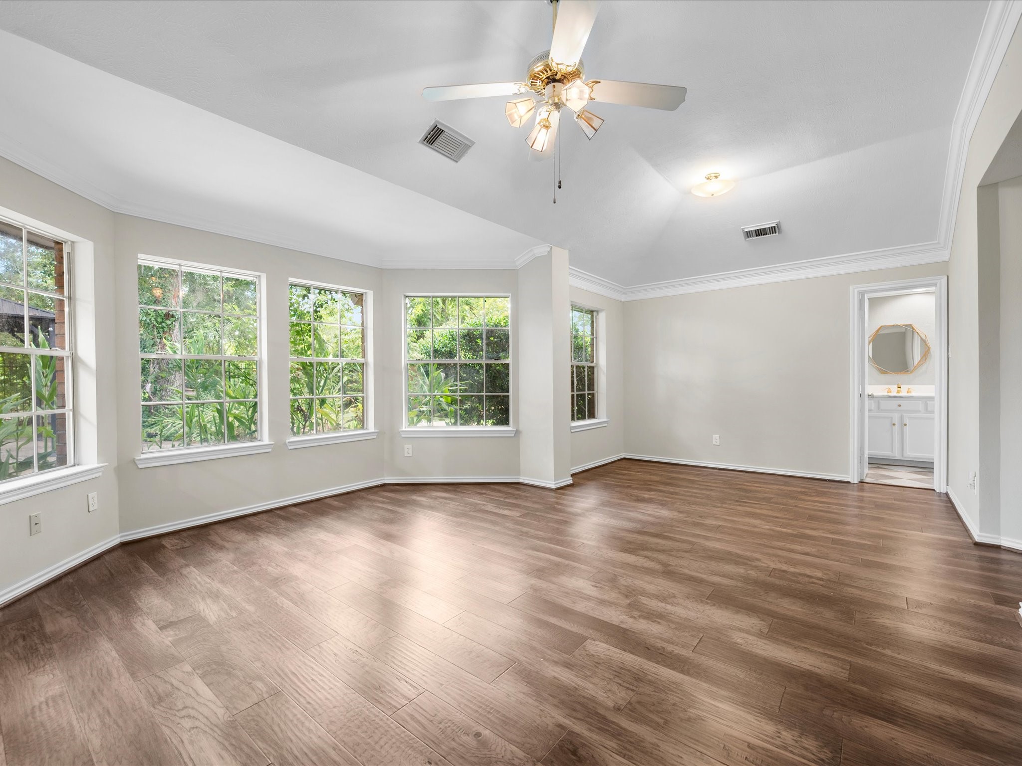 2707 Cheryl Court Property Photo 19