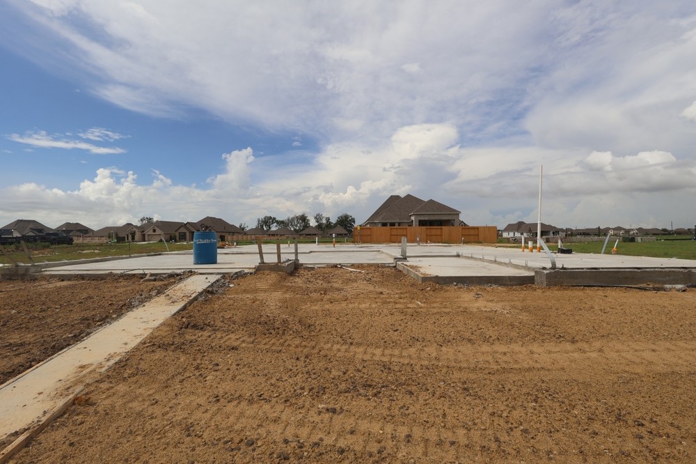 12219 Luke Drive Property Photo 10