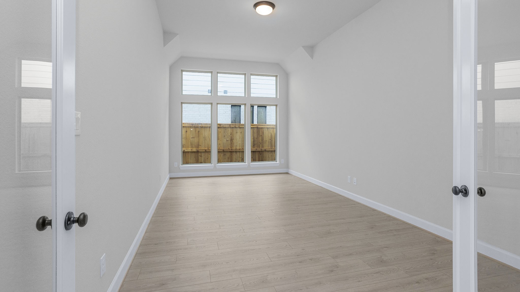 39235 Water Rail Court Property Photo 6
