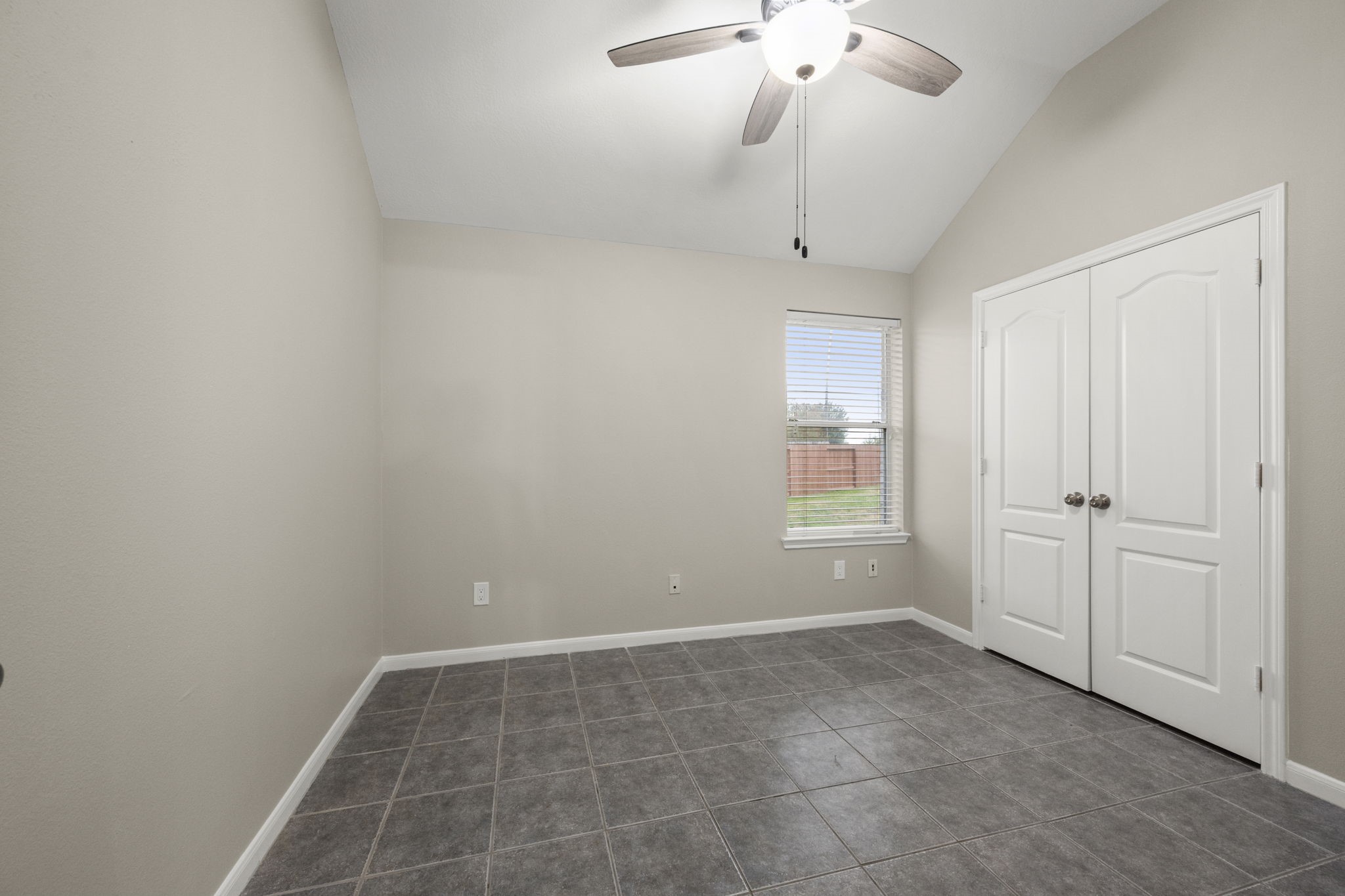11742 Pinos Altos Drive Property Photo 17