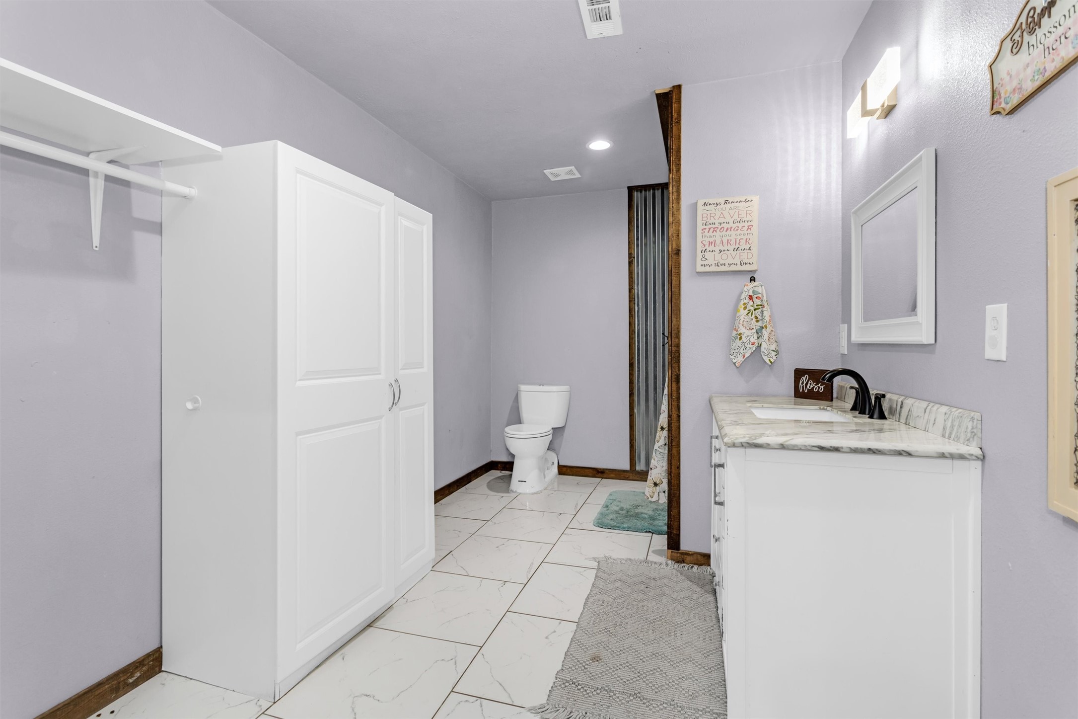 6452 Oakhill Lane Property Photo 31