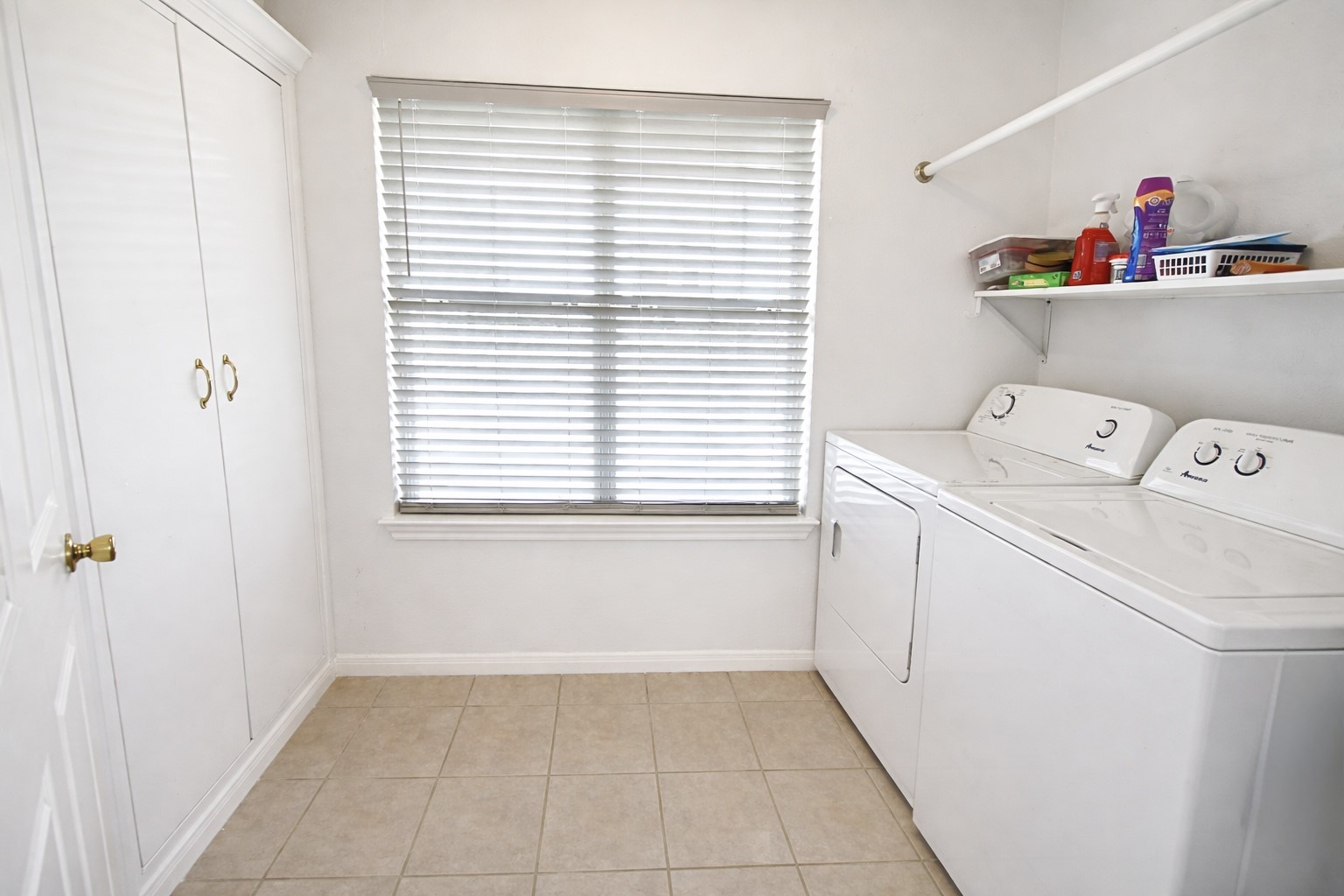 2731 Avenue D Property Photo 20