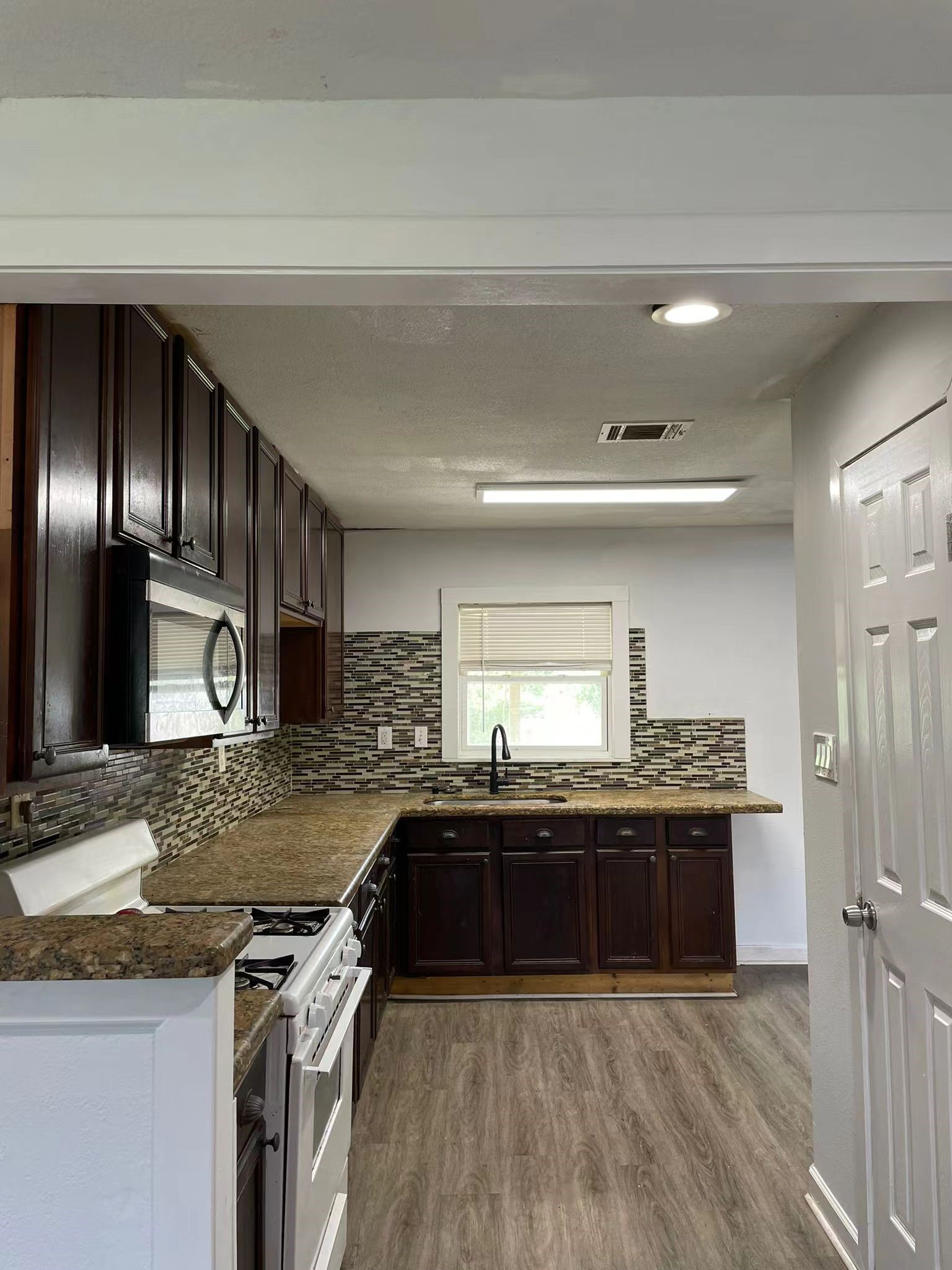 7814 Richland Drive Property Photo 1