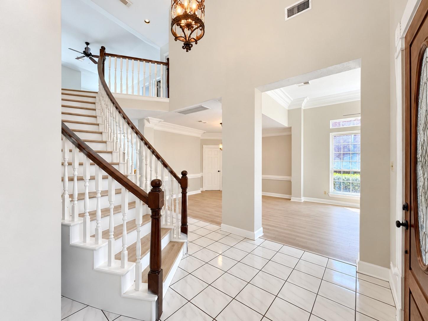 8023 Null Court Property Photo 6