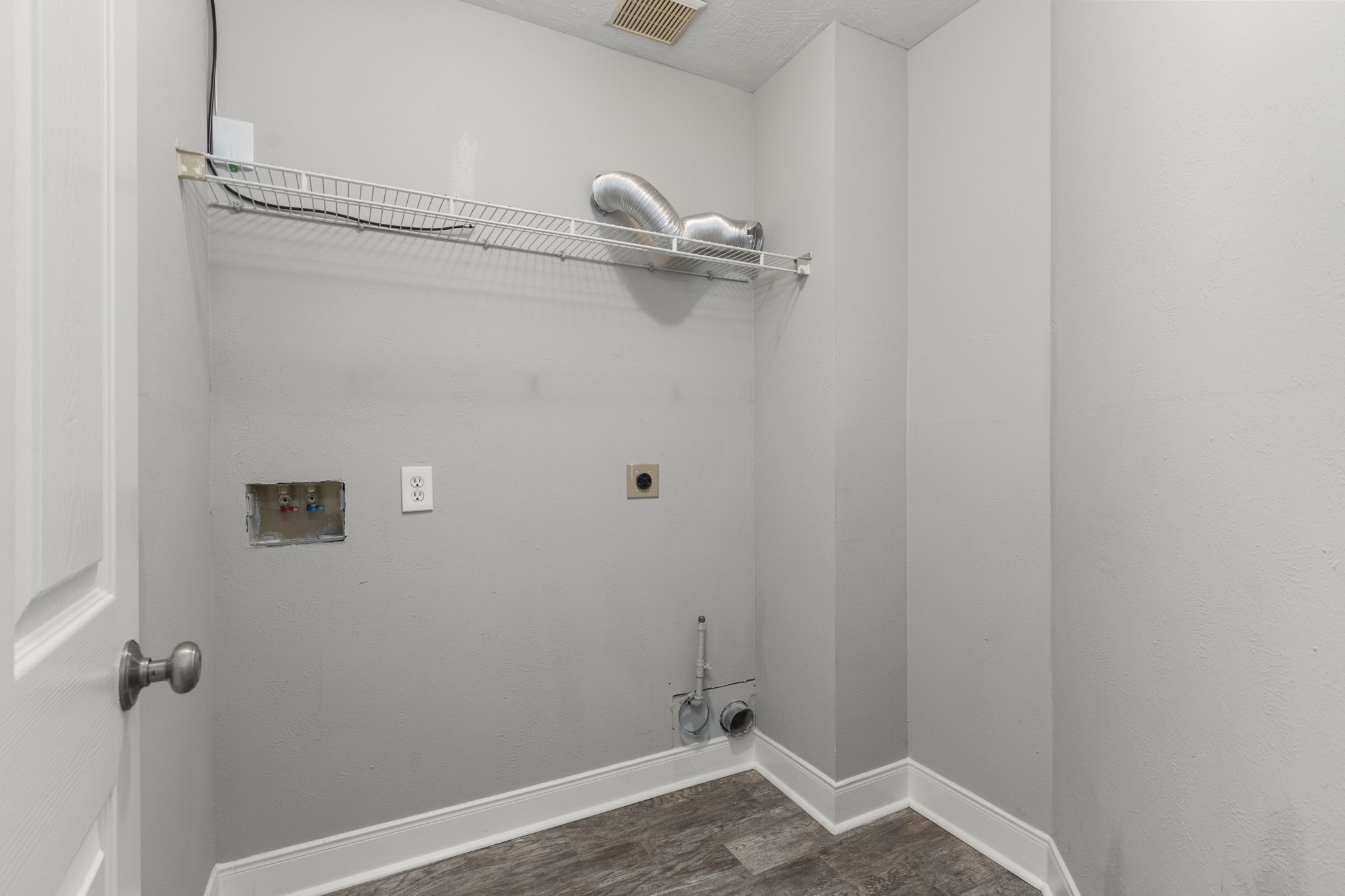20314 Pomegranate Lane Property Photo 11