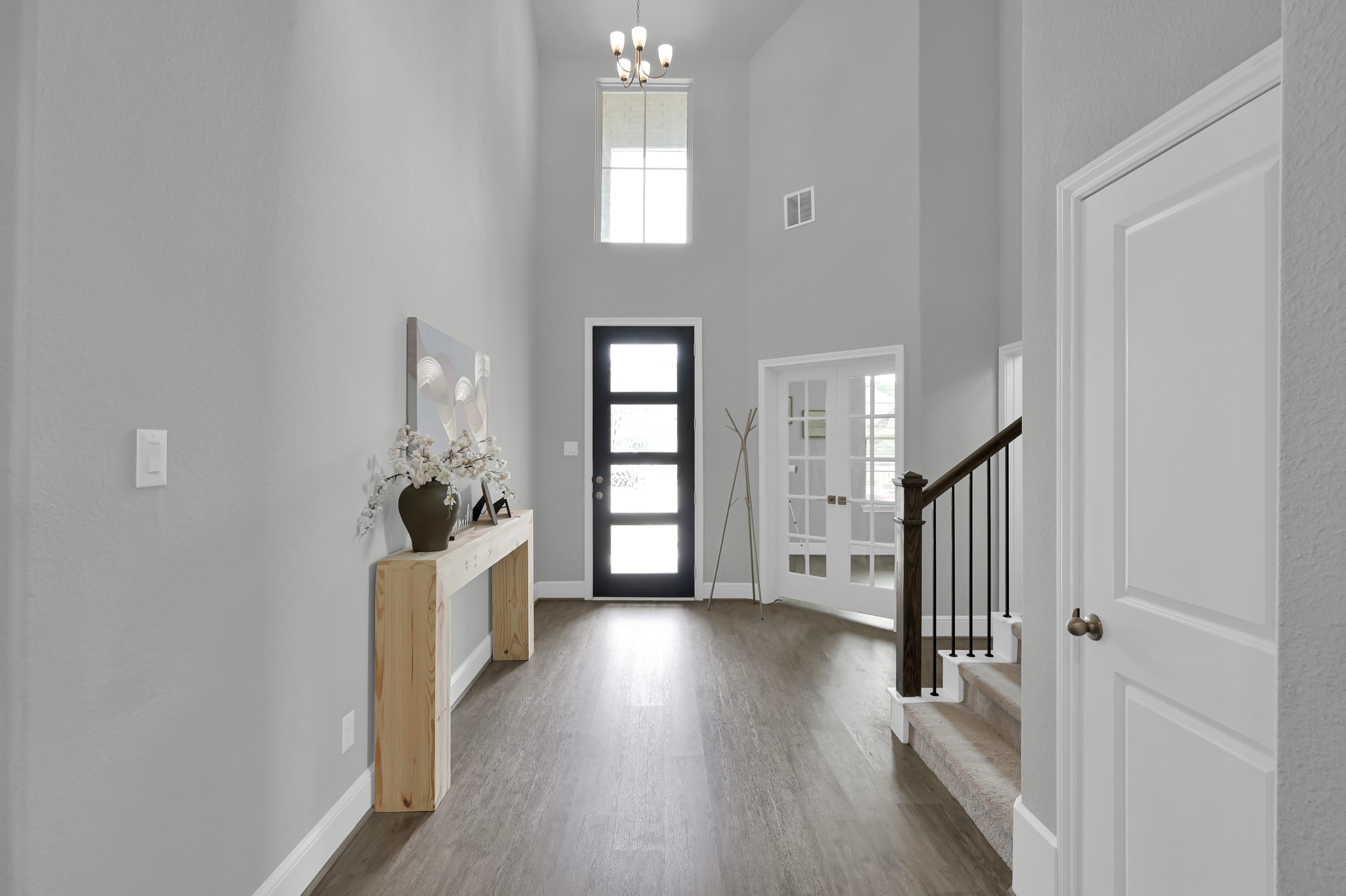 10053 Preserve Way Property Photo 6