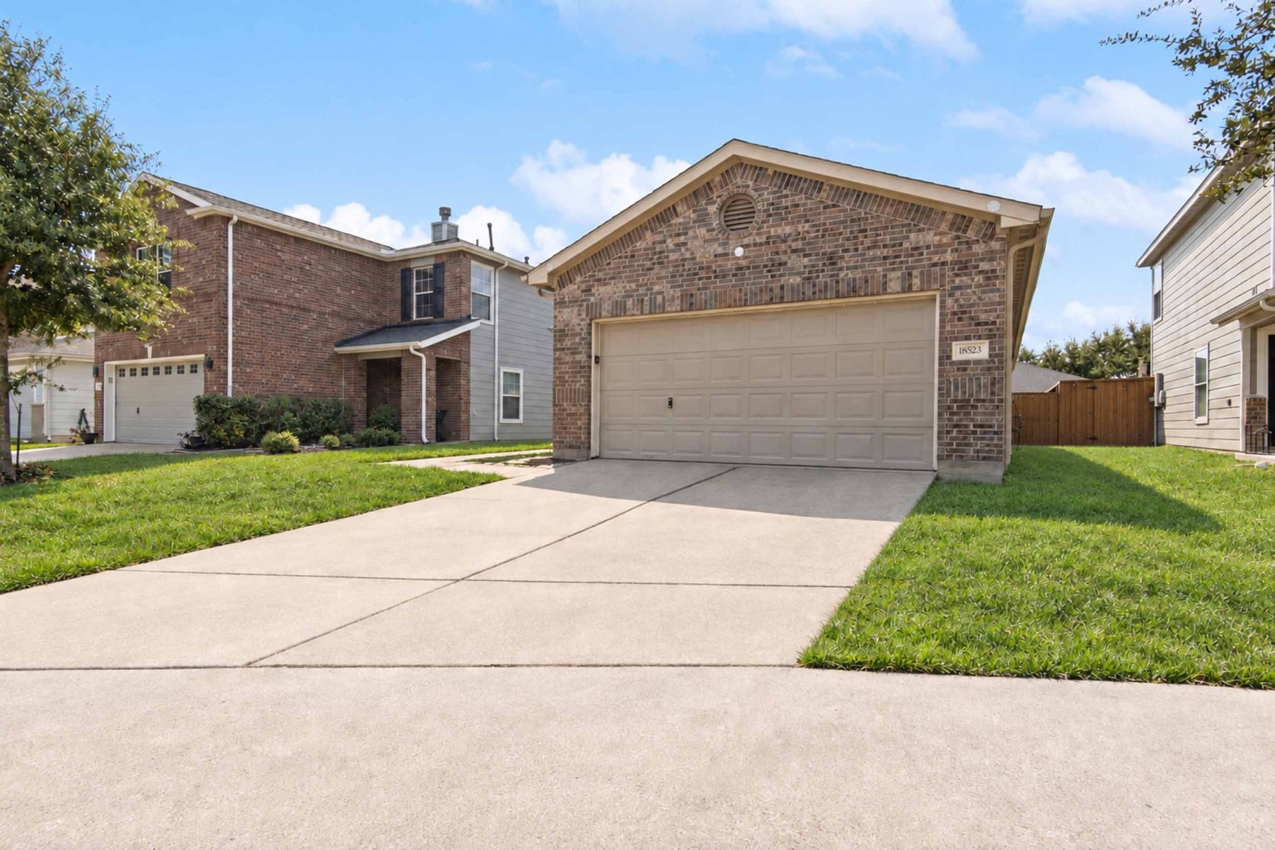 18523 Fair Grange Lane Property Photo 23