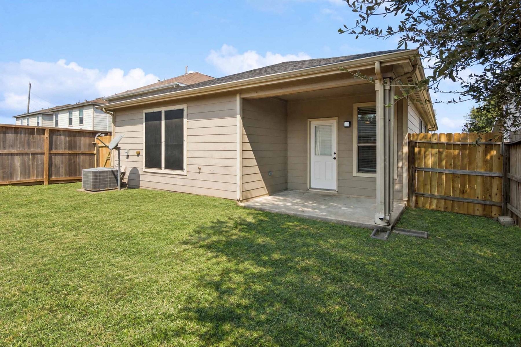 18523 Fair Grange Lane Property Photo 26